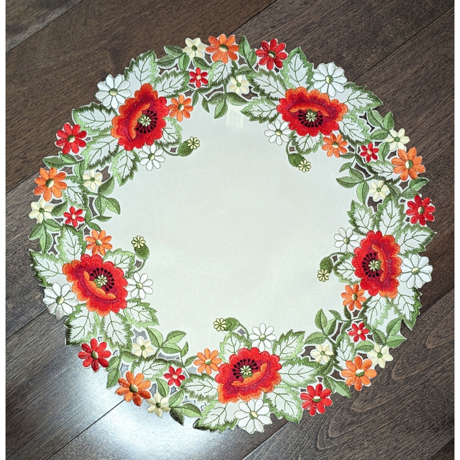 Peace Poppy Embroidered Cutwork Round Placemat, 15-Inch diameter Table Linen Decor, Water Resistance, Machine Wash safe