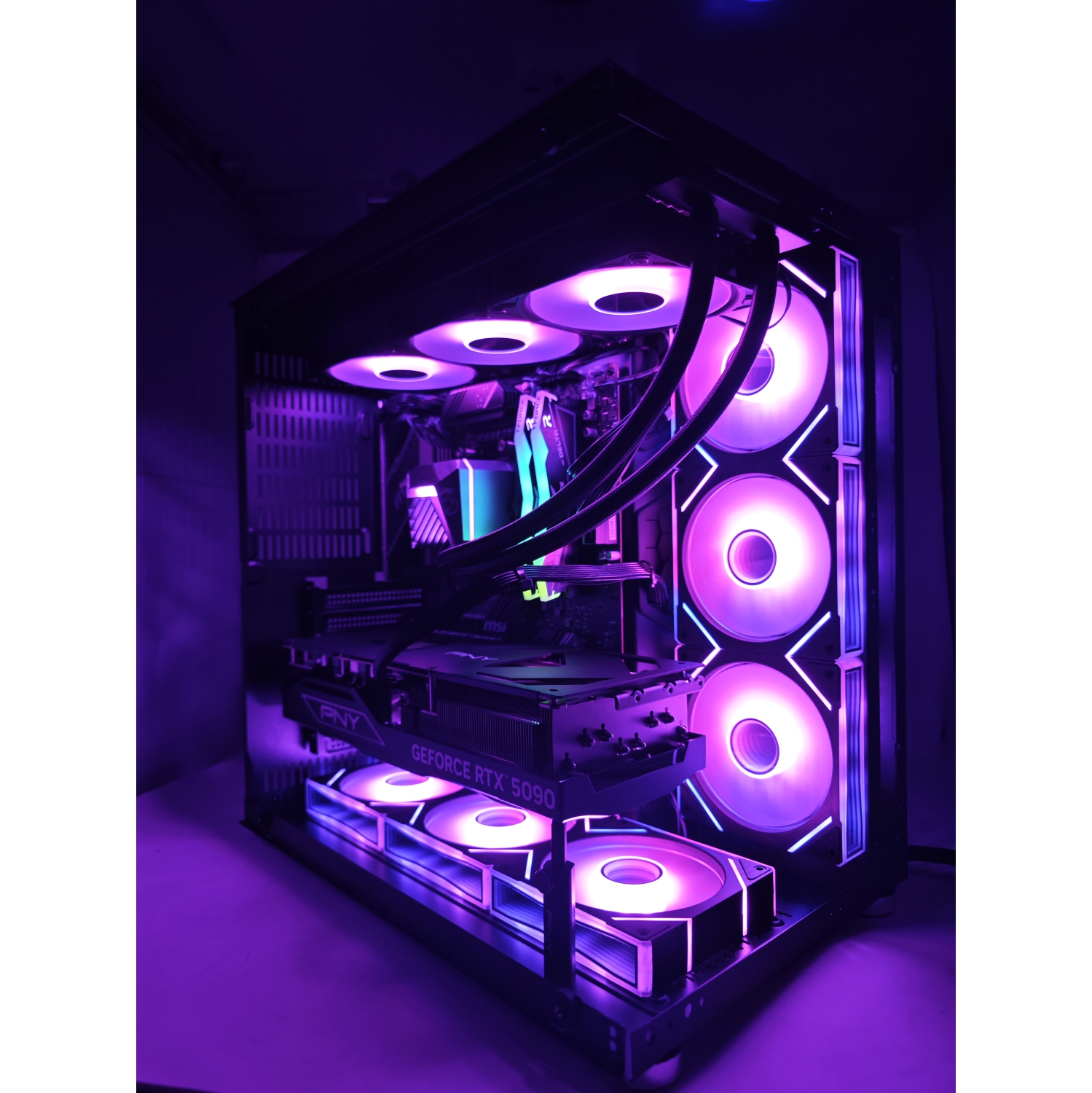 Uniway Gaming PC AMD Ryzen7 9800X3D/2TB M2 SSD/64GB RGB RAM/NVIDIA RTX 5090 Win11 Pro - English