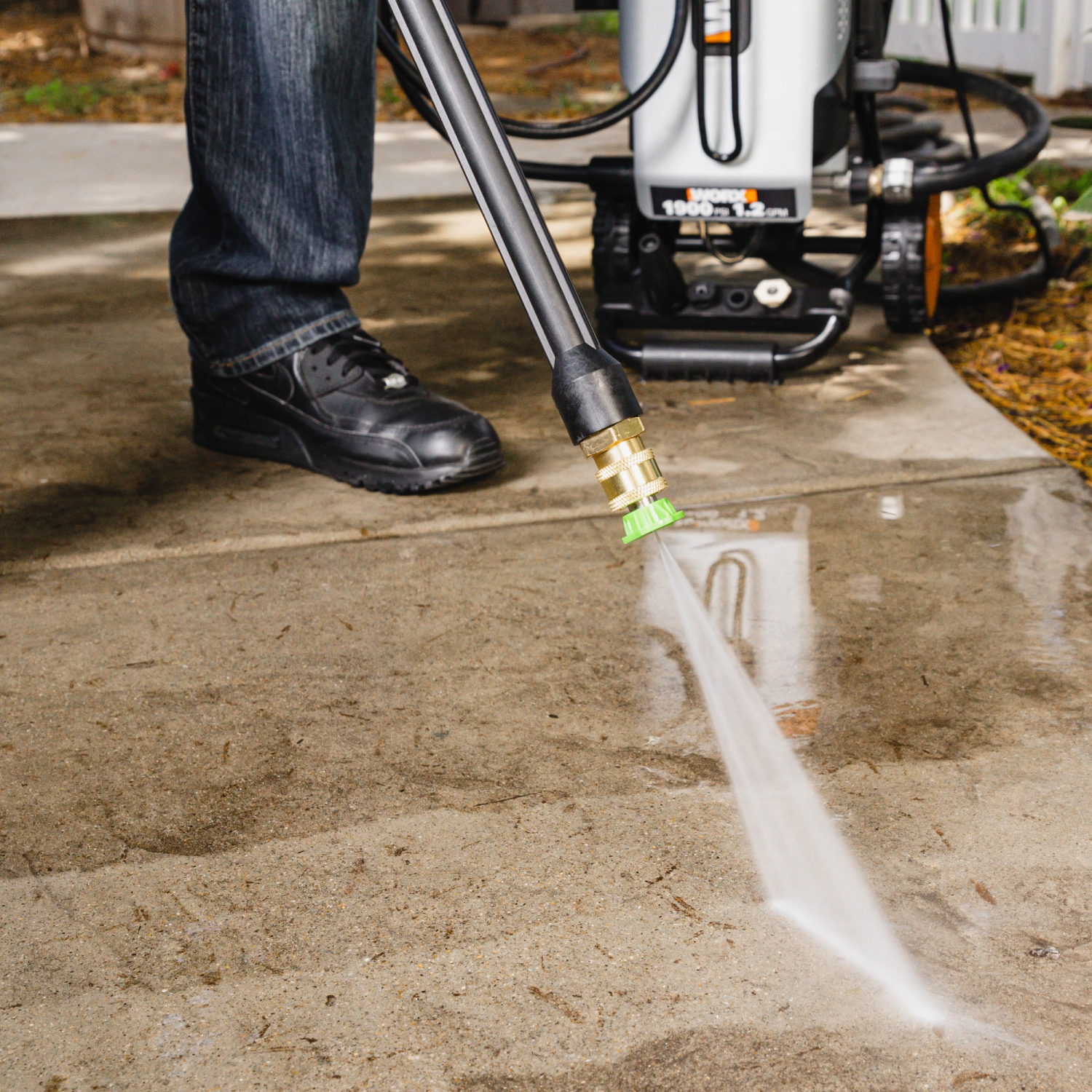 Worx - 1900 PSI – 13A Pressure Washer