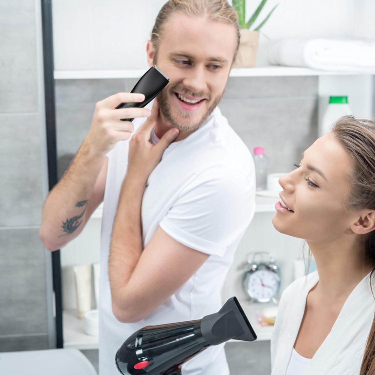 Men's Body Hair Trimmer, Waterproof Rechargeable Electric Full Body Trimmer for Home Use-Black