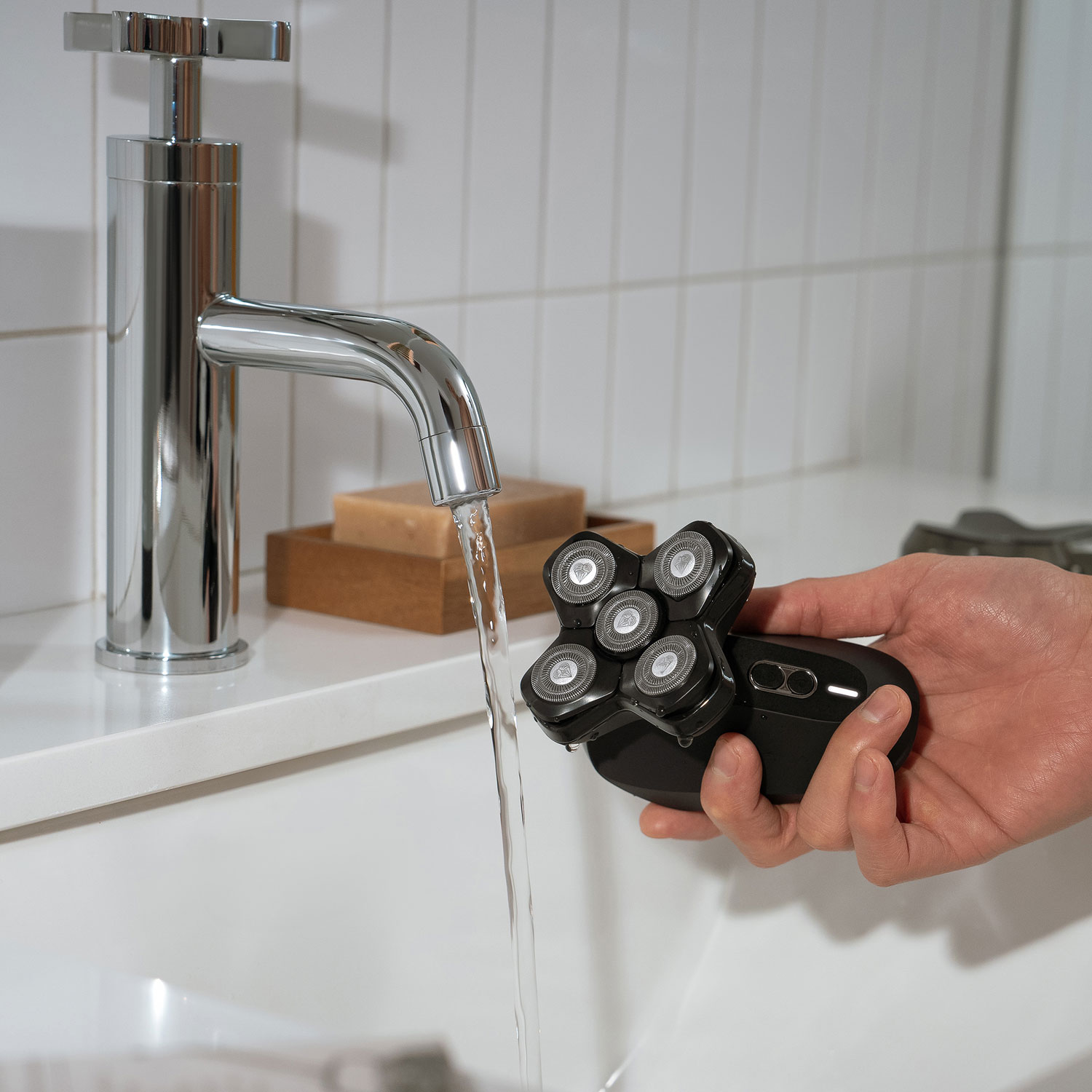 Manscaped Dome Shaver Pro Cordless Scalp & Bald Head Shaver Essentials Kit