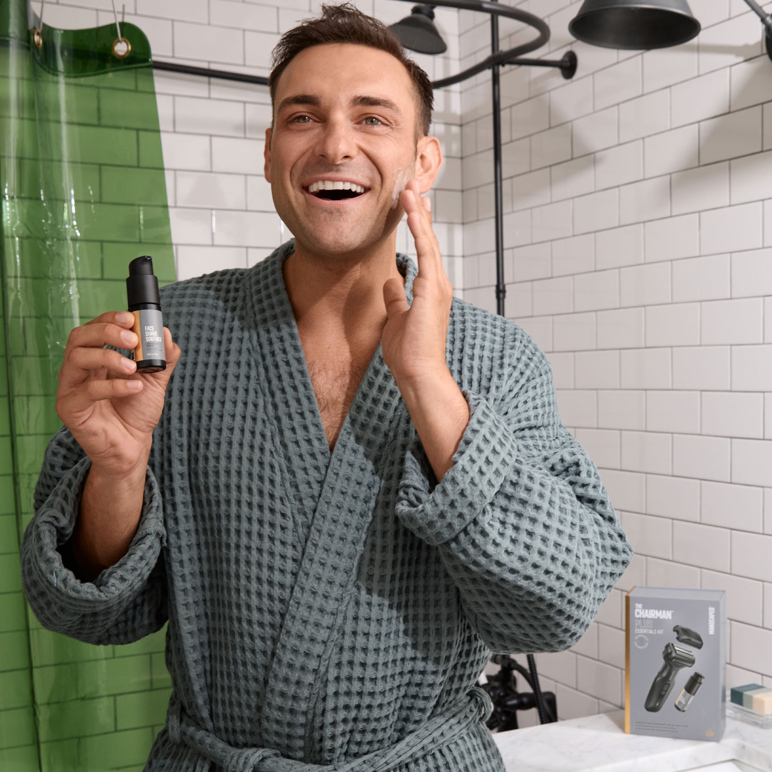 Manscaped Chairman Plus Cordless Face Shaver Essentials Kit