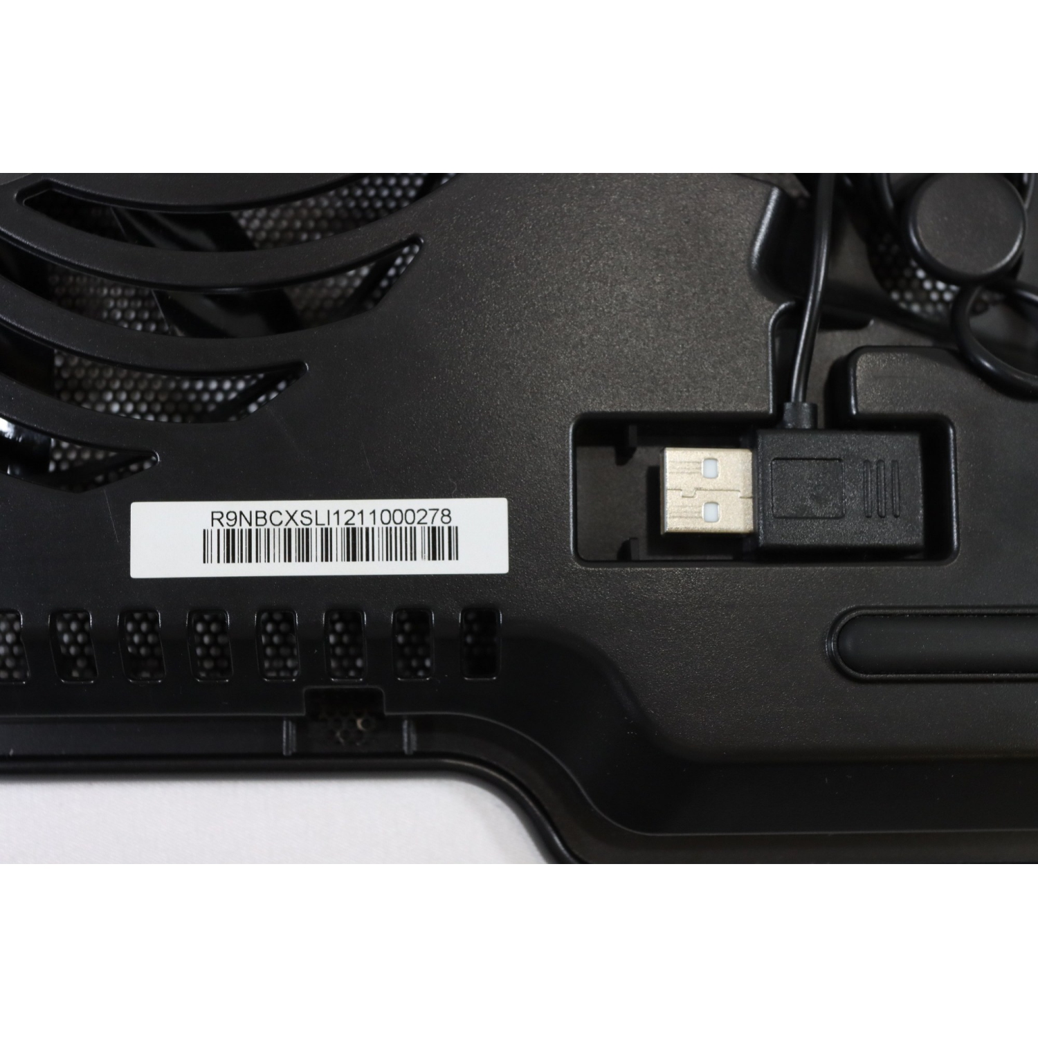 Remis à neuf - Support de refroidissement pour portable de Cooler Master