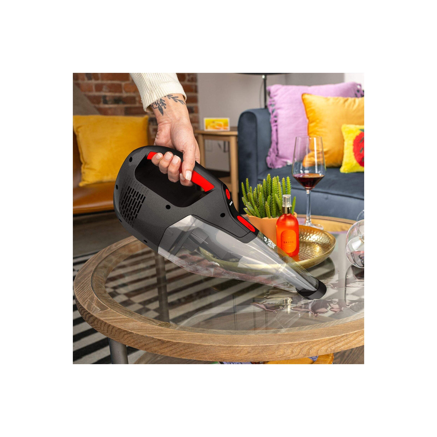 Refurbished Excellent - Dirt Devil 16V Wet-Dry Cordless Hand Vacuum with Squeegee BD30441VCA