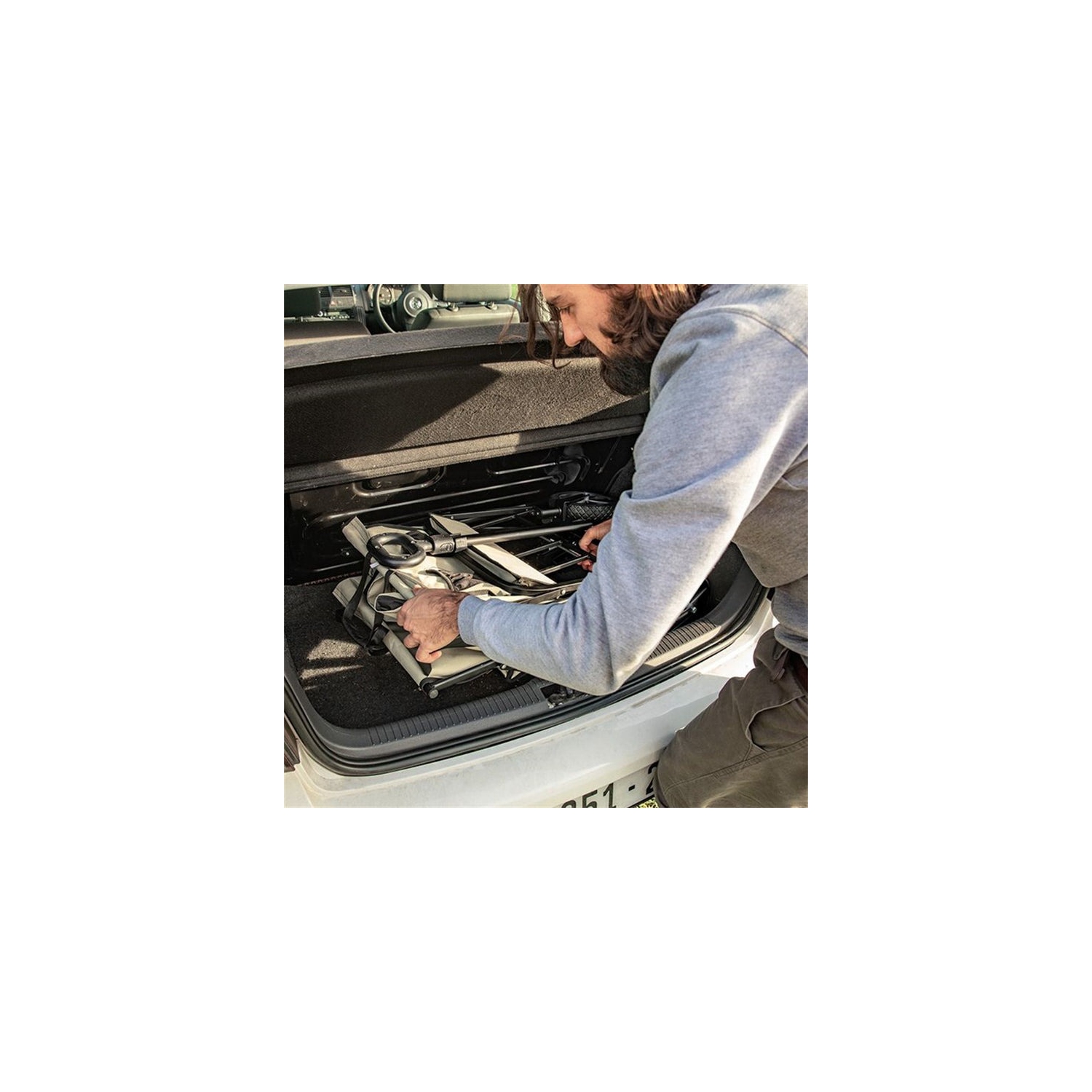 Grizzly Outdoors Camping/Activités de plein air/Maison et jardin – 127&nbsp;L de chariot pliant – Capacité de 176 lb – Bleu