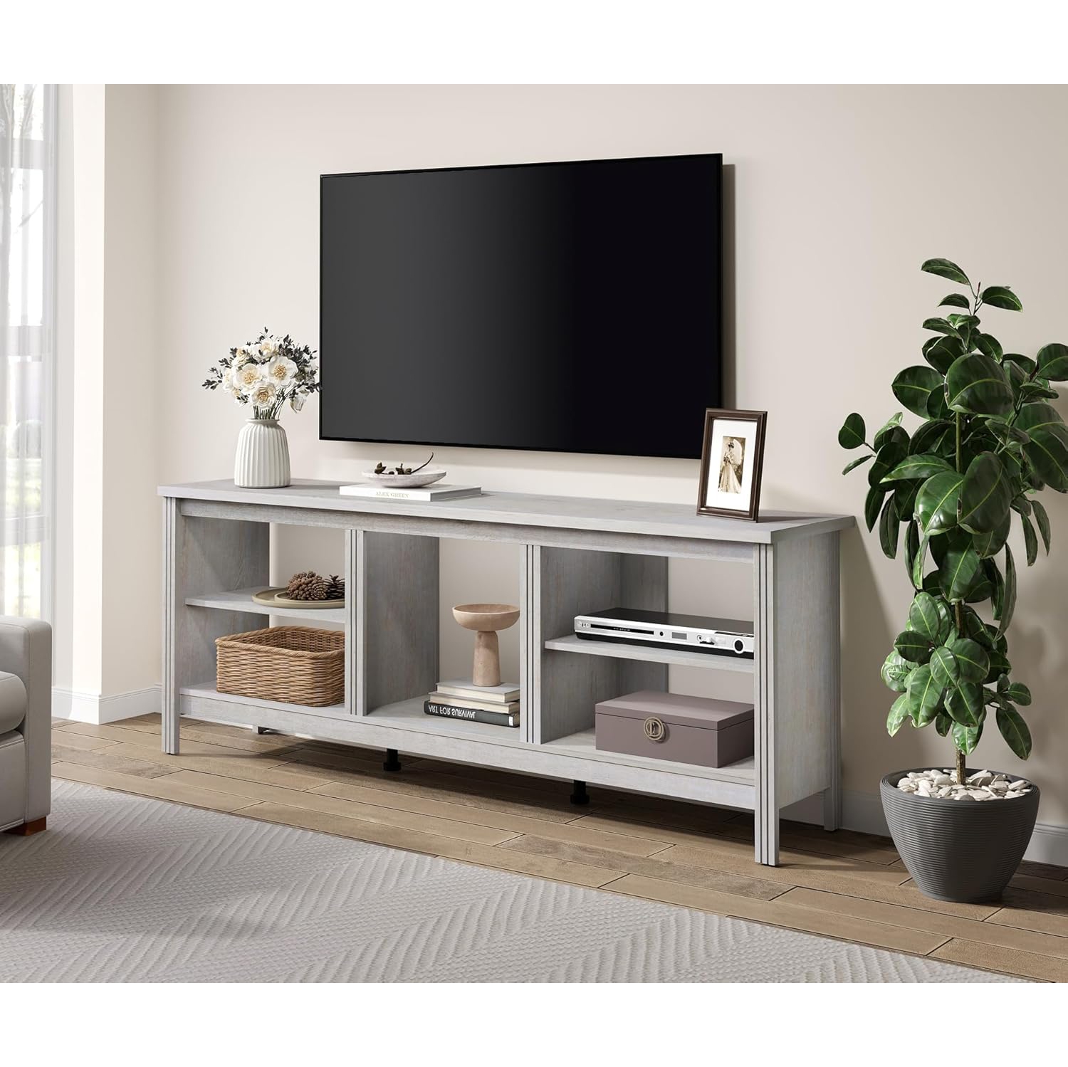 Meuble pour téléviseur WAMPAT Farmhouse pour téléviseurs jusqu'à 75&nbsp;po, centre de divertissement blanc pour console 80&nbsp;po avec 5 casiers