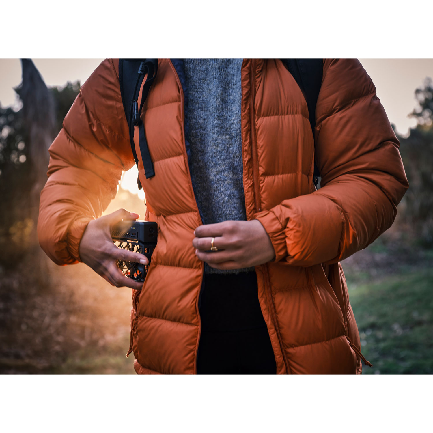 Quadricoptère de base X1 Pro Max de HoverAir avec caméra, batterie supplémentaire, socle de chargement et étui - Noir