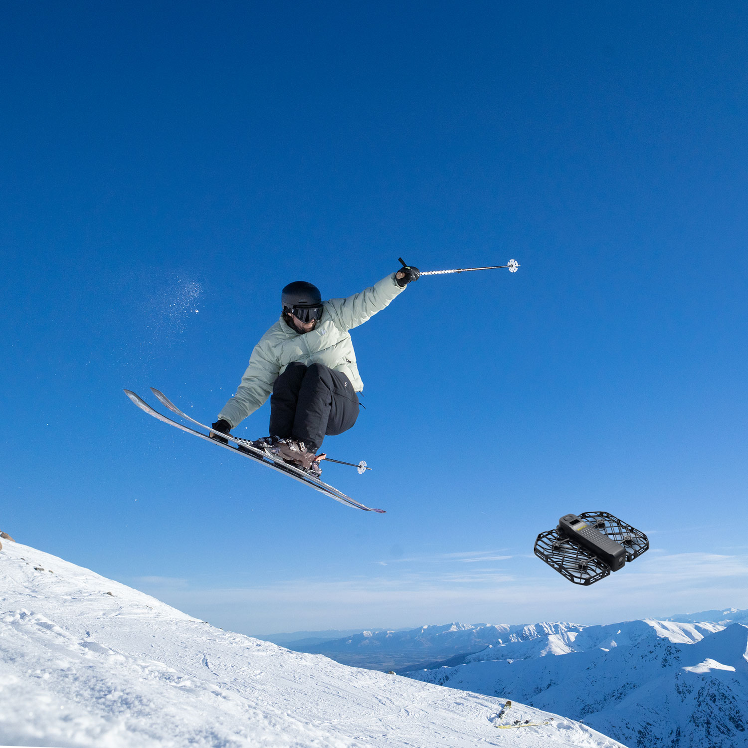 Quadricoptère de base X1 Pro Max de HoverAir avec caméra, batterie supplémentaire, socle de chargement et étui - Noir