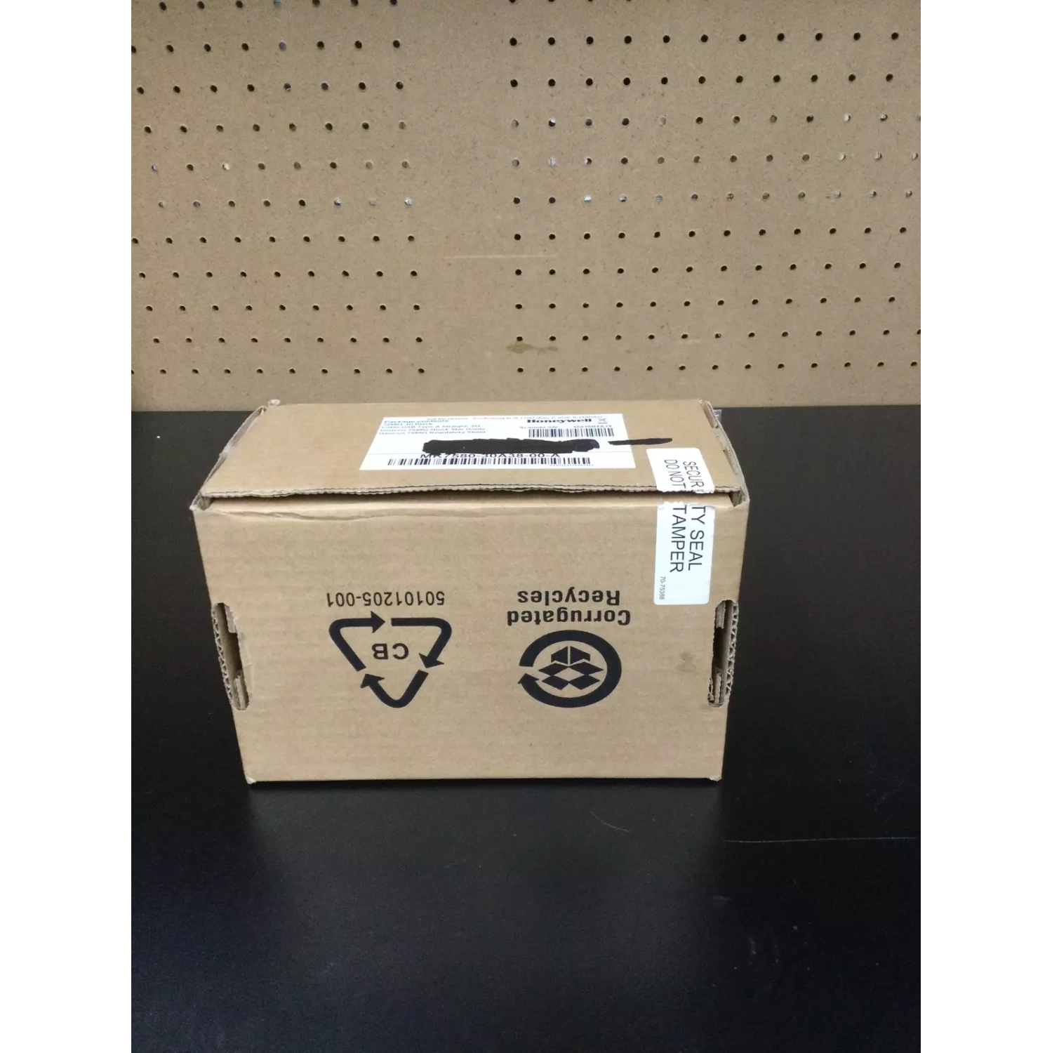 OPEN BOX HONEYWELL Genesis MK7580 Desktop Barcode Scanner.