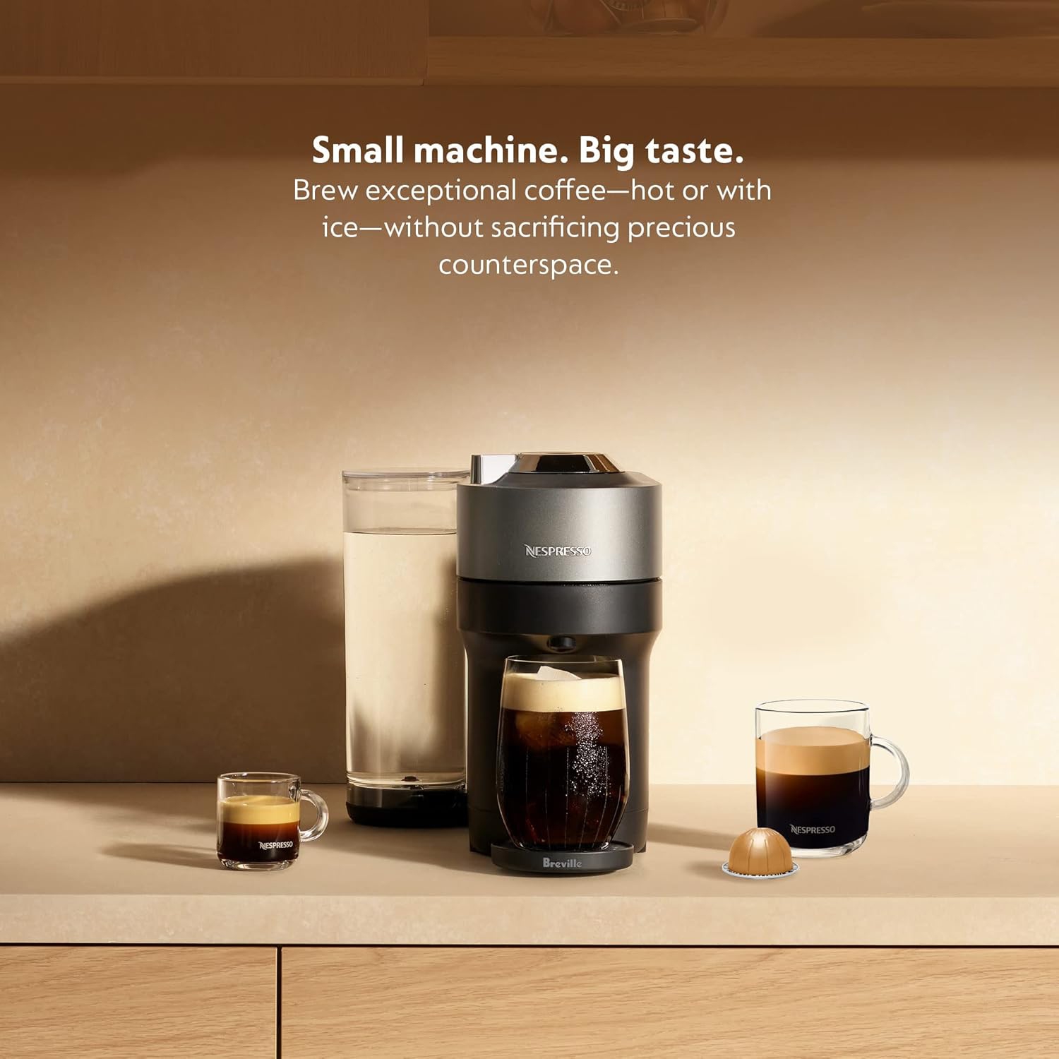Machine à café et à espresso Nespresso Vertuo Pop+ Deluxe par Breville avec moussoir à lait Aeroccino, titane