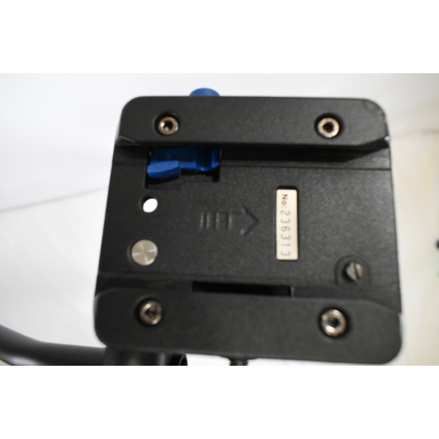 Refurbished - Velbon Sherpa 200R Tripod with Benro S4 Head (Missing Quick Release Plate)