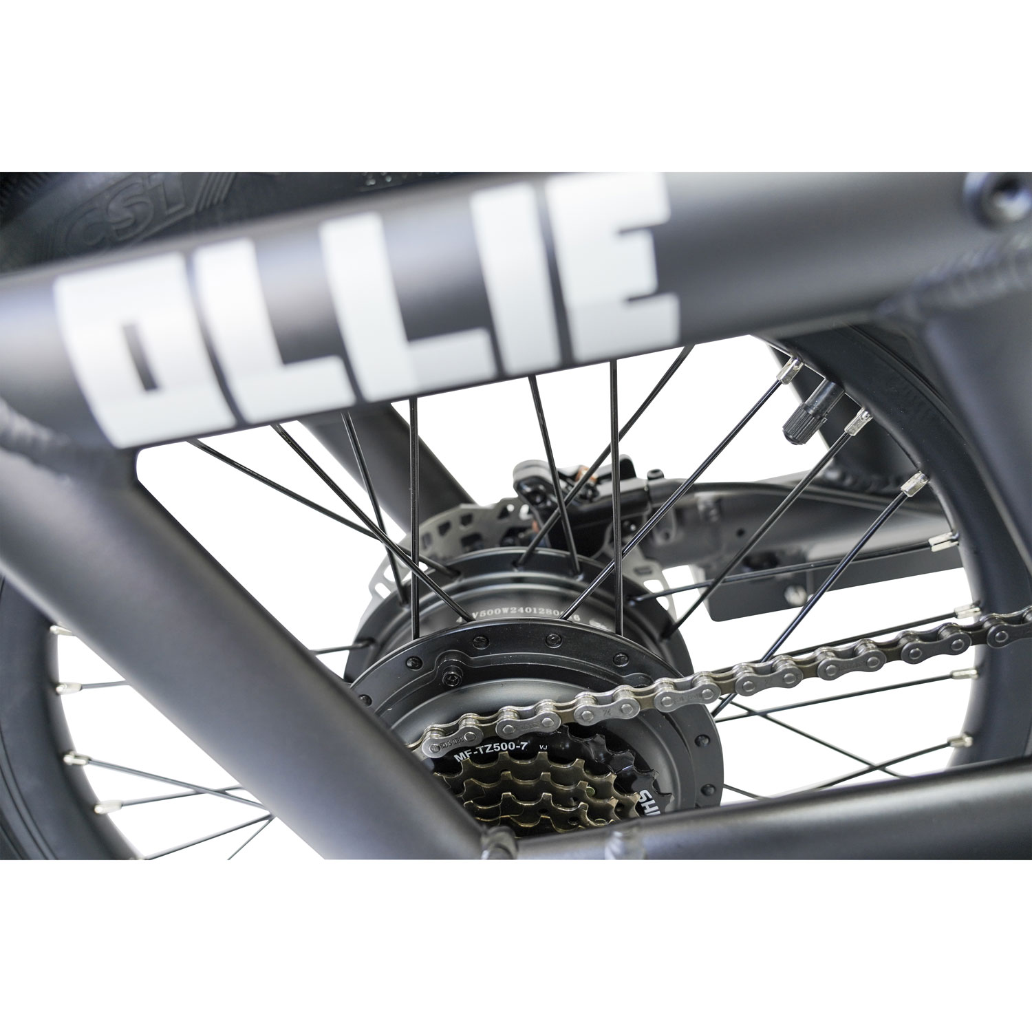 Vélo de ville électrique utilitaire à cadre bas Longtail de Ollie - Noir