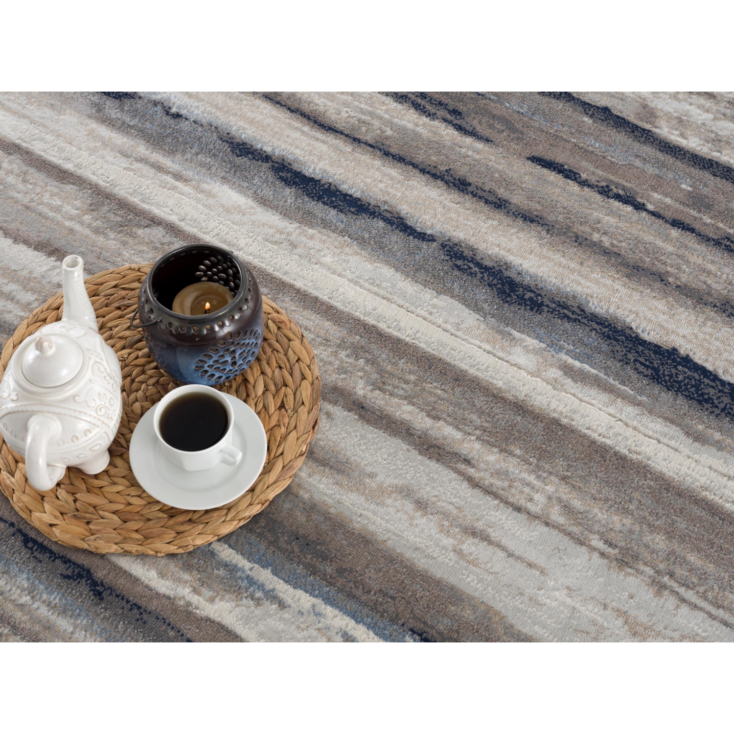 Tapis d'intérieur contemporain à motif impérial bleu/brun