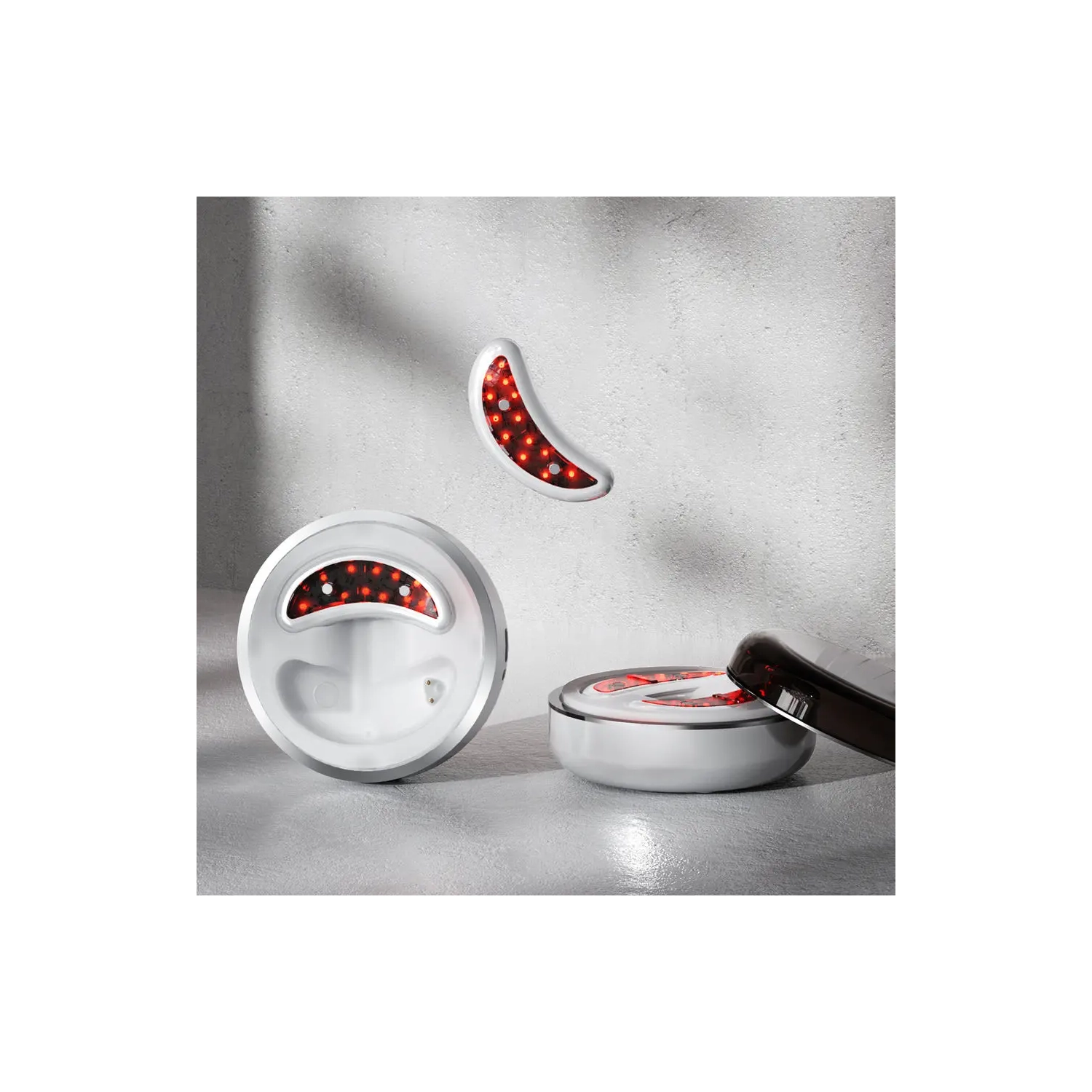 EMS Eye Massager Relief Eye Facial Relaxation Tool Electric Red Light Eye Heating Pad Black Eye Bag Removal Anti-Wrinkle