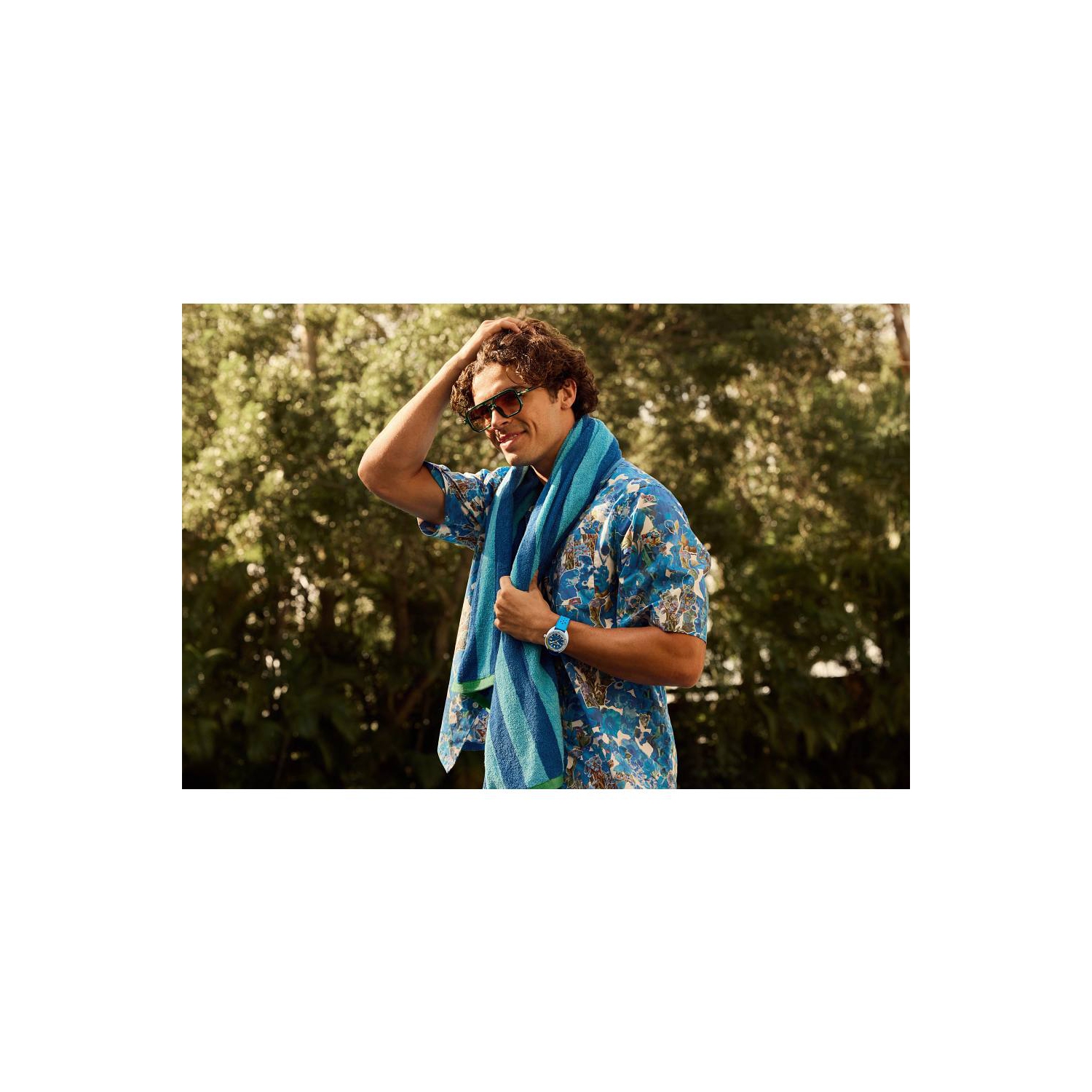 Montre à quartz pour hommes de Bulova avec tuba 41 mm, boîtier en céramique bleu, bracelet en caoutchouc bleu HNBR et cadran bleu