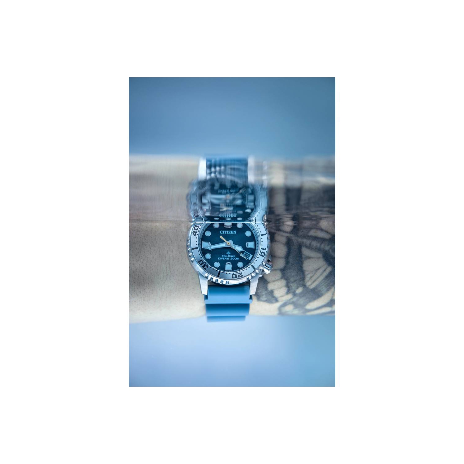 Montre pour femmes Promaster Dive Eco-Drive 36,5&nbsp;mm boîtier inox argenté bracelet polyuréthane bleu clair/cadran bleu de Citizen
