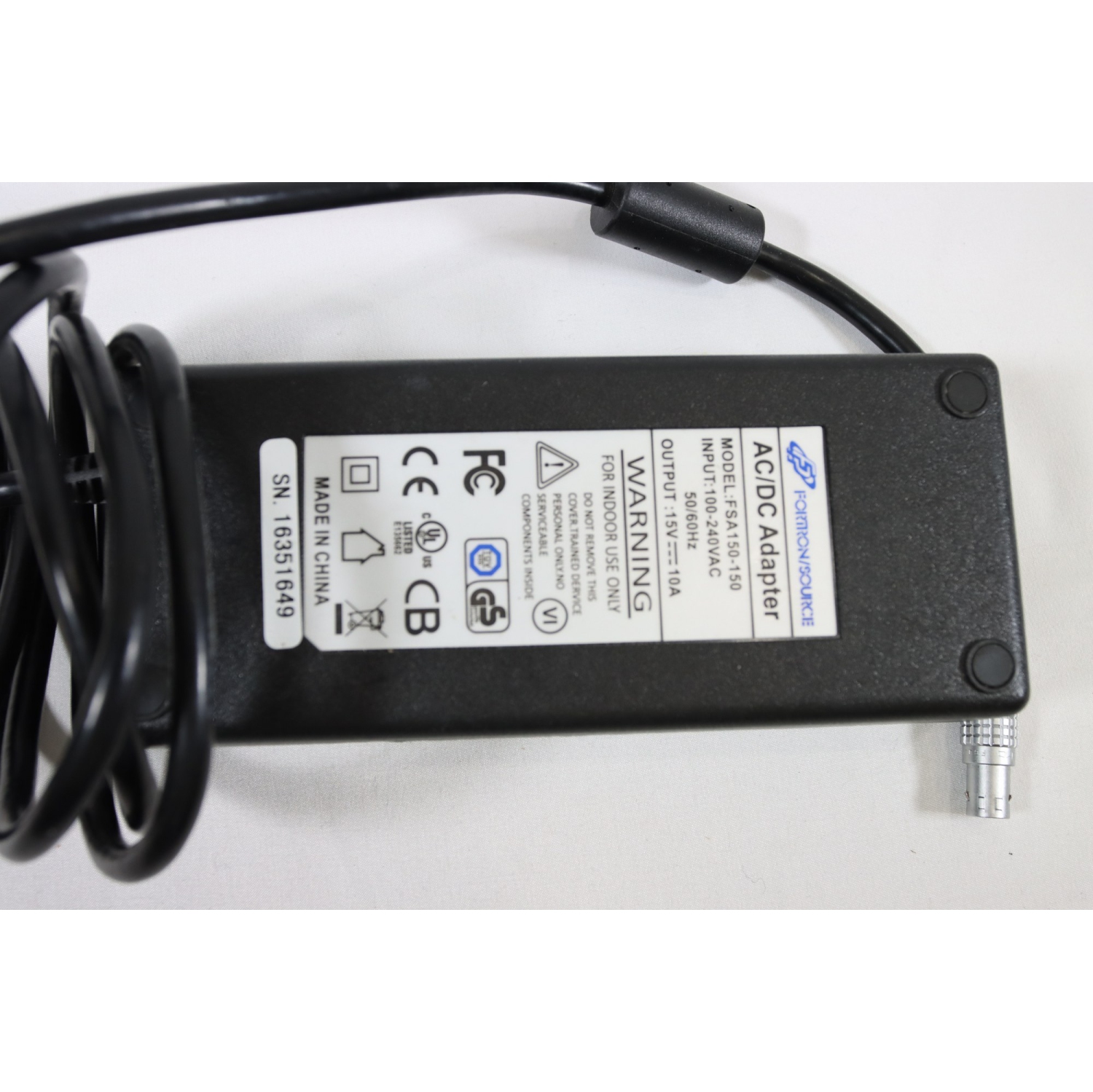 Remis à neuf - Adaptateur d'alimentation Source FSA150 de Fortron – Chargeur pour appareil photo Scarlet de RED