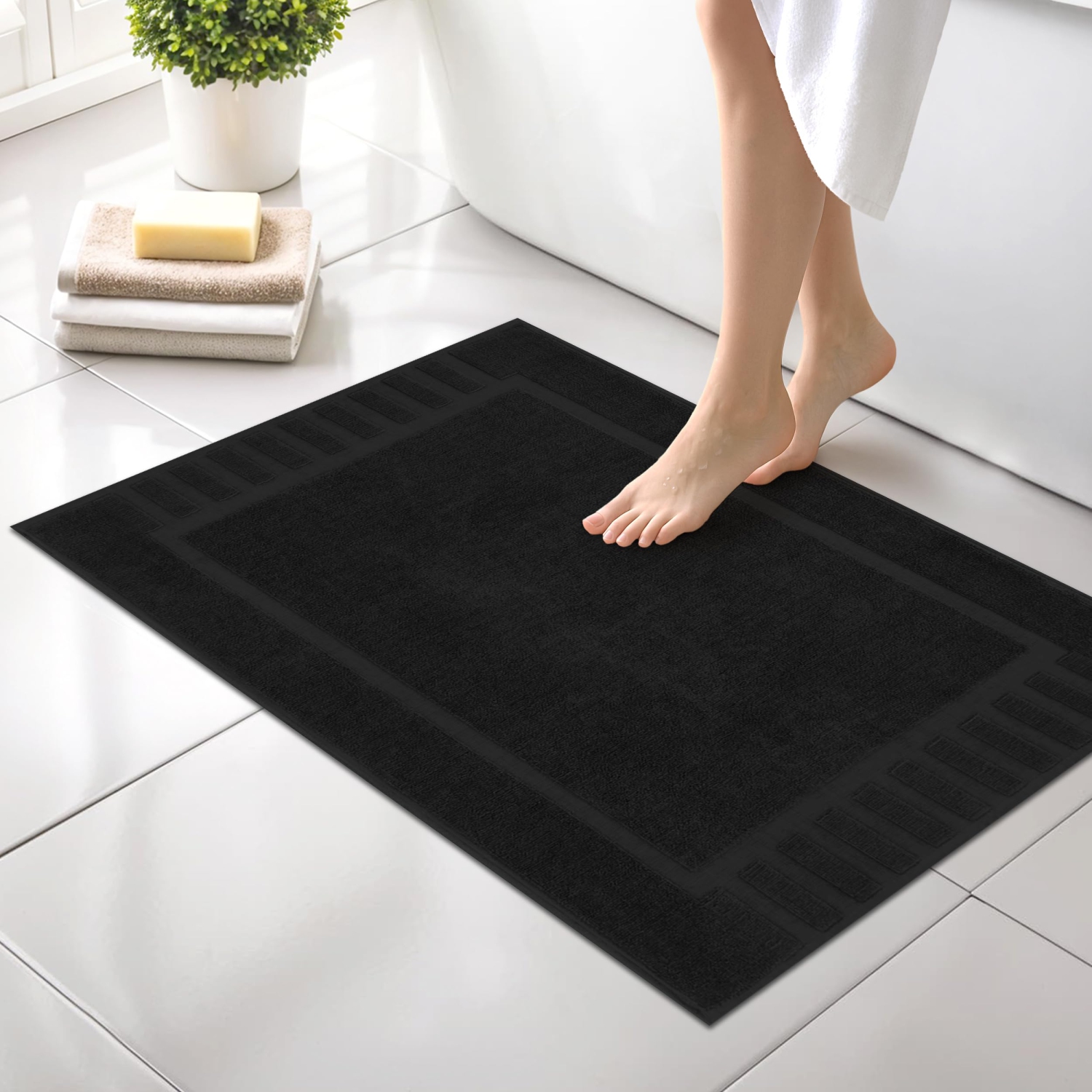 Tapis de bain Canadian Linen Imperial, paq. 2, 20 x 30&nbsp;po, léger, lavable à séchage rapide, doux et absorbant, en coton avec touches de piano,