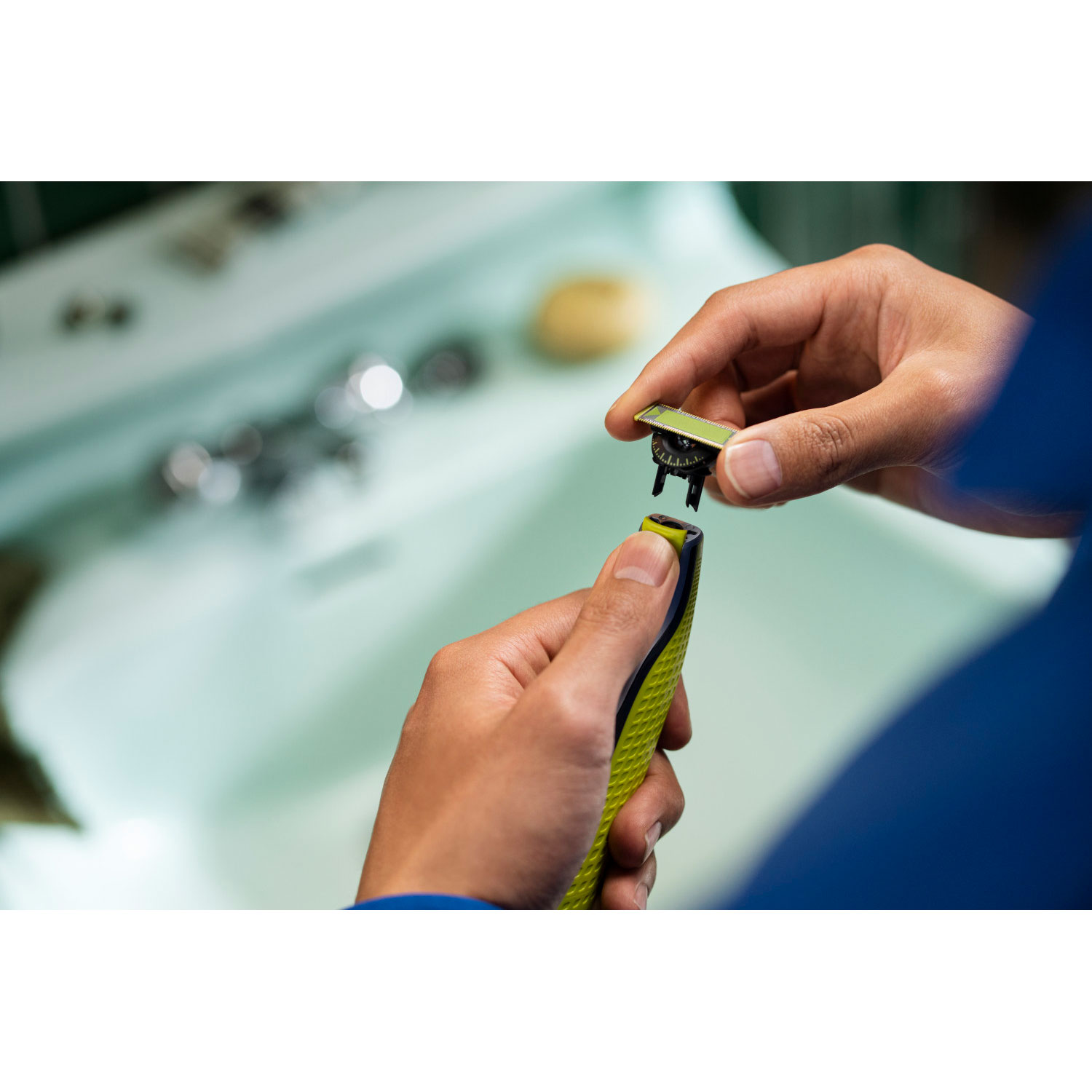 Tondeuse OneBlade 360 Visage + Corps de Philips