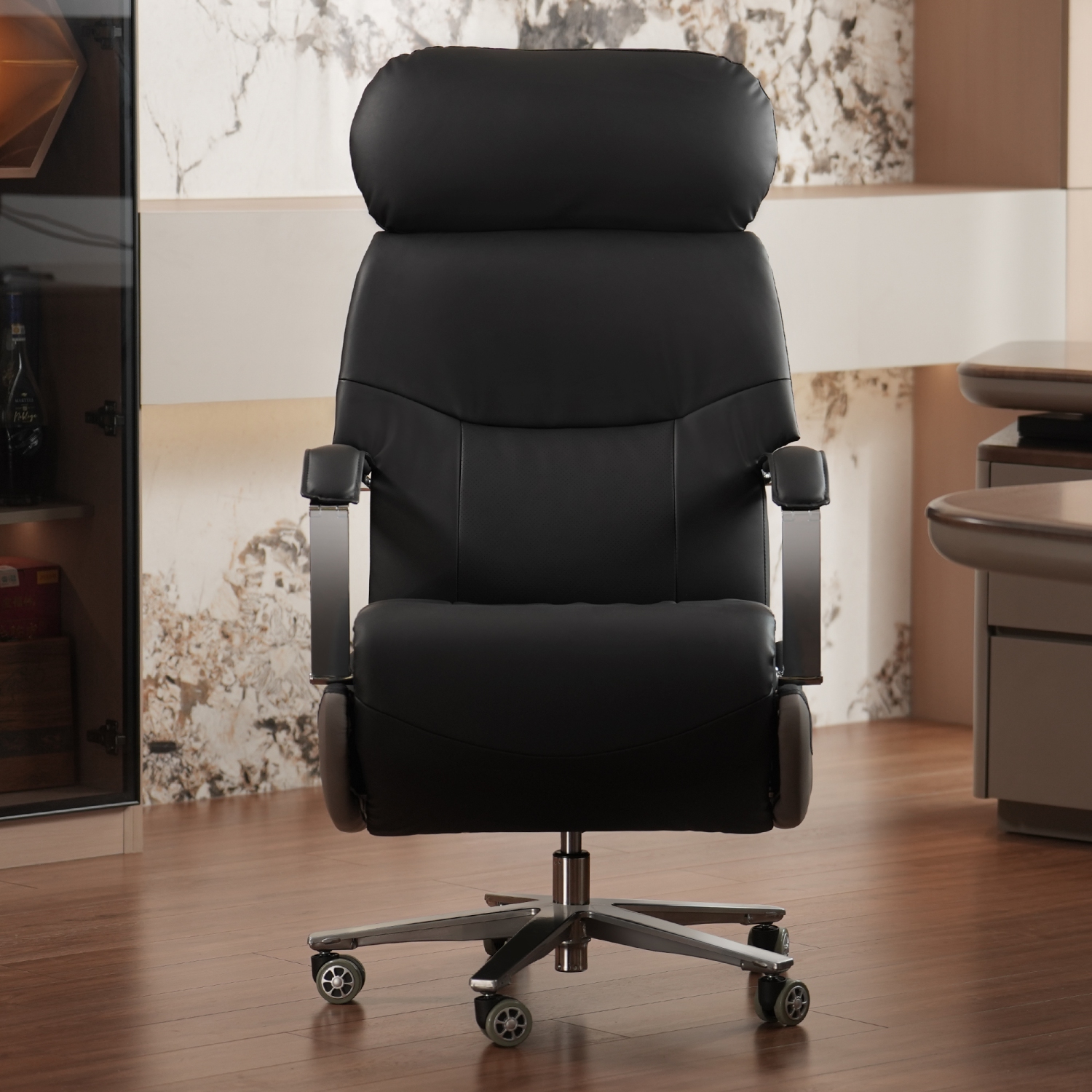 Kinnls Carlo Genuine Leather Power Recliner Chair with Foot Rest 400Lbs, Ventilated Heating Home Office Desk Chairs （Black）