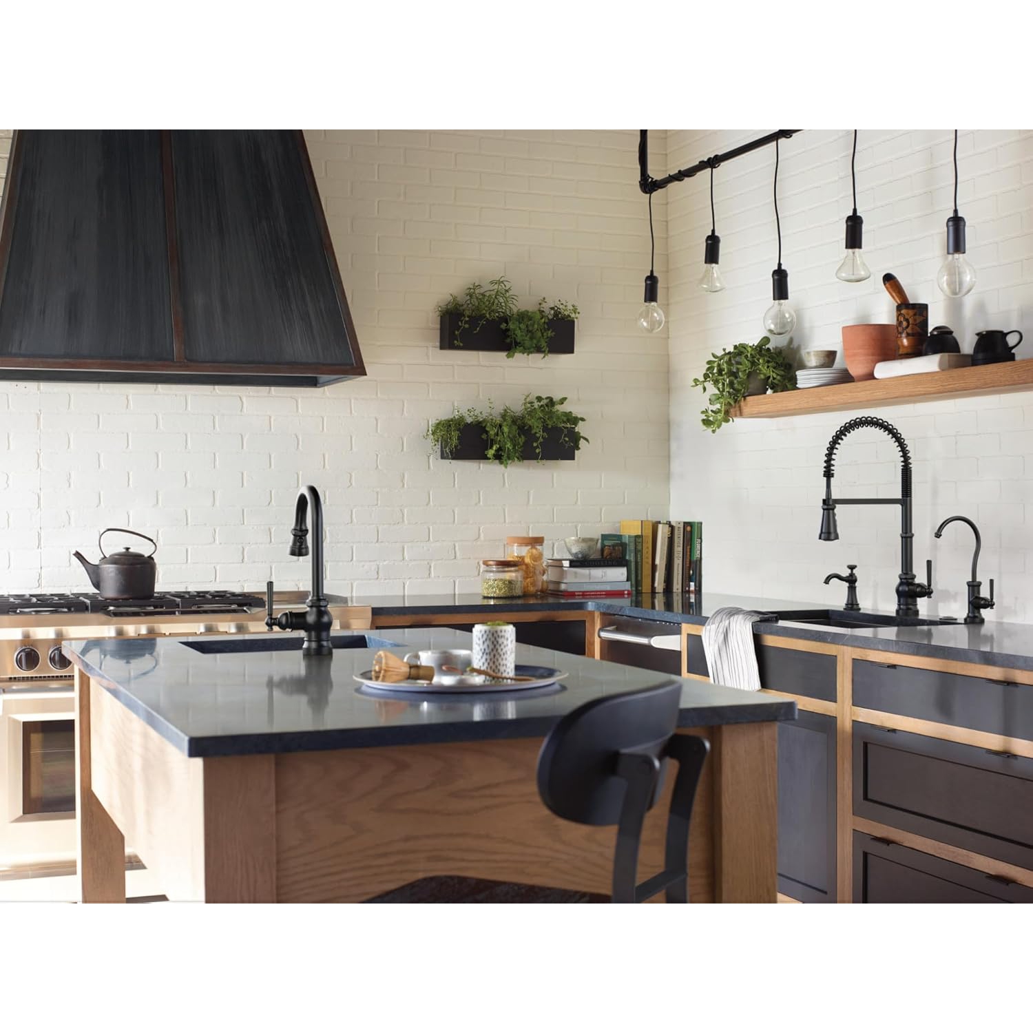 Robinet de cuisine Moen S72003BL Paterson One avec Power Boost, poignée interchangeable, noir mat