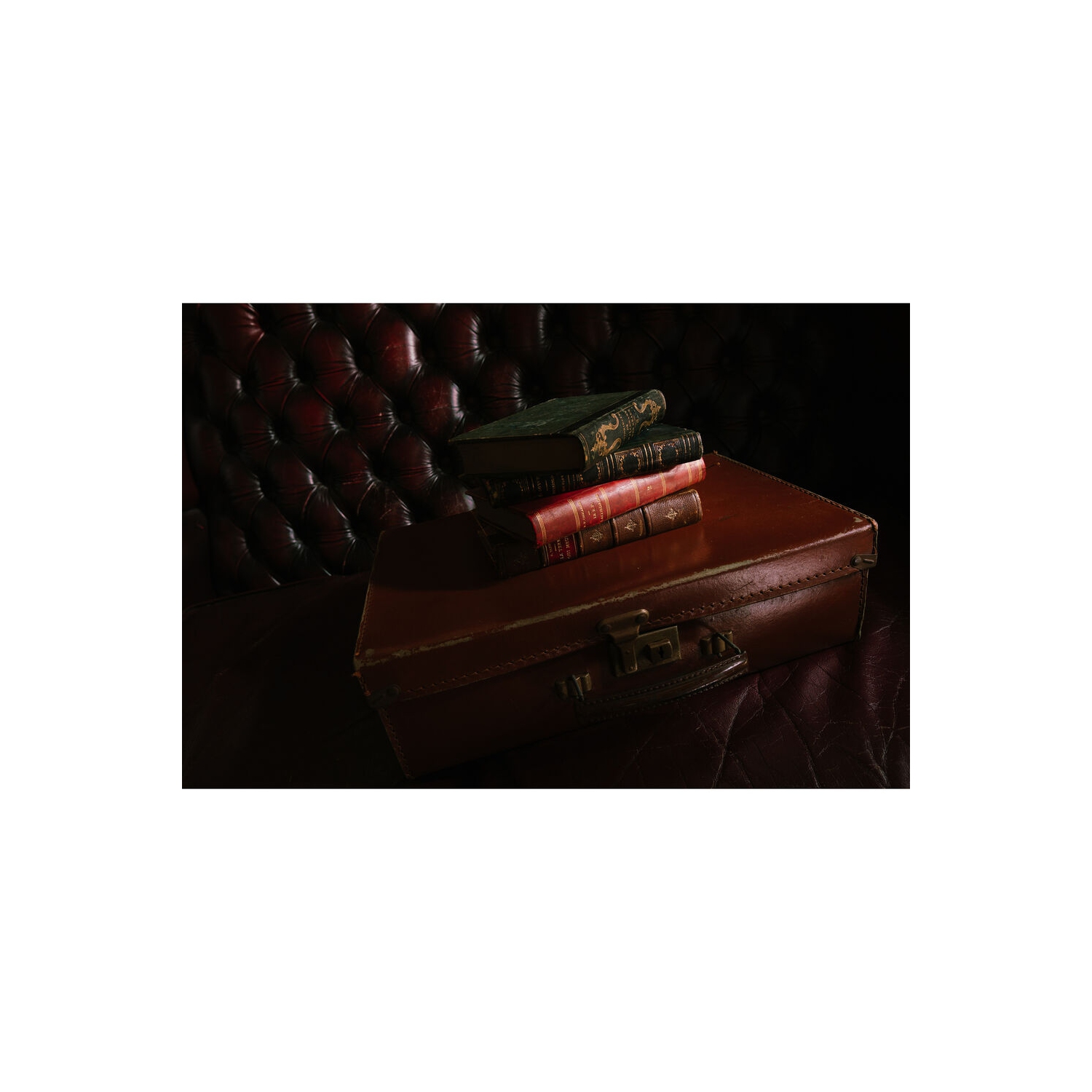 Sigma 16mm f/1.4 DC DN Contemporary Lens for FujiFilm X Bundle