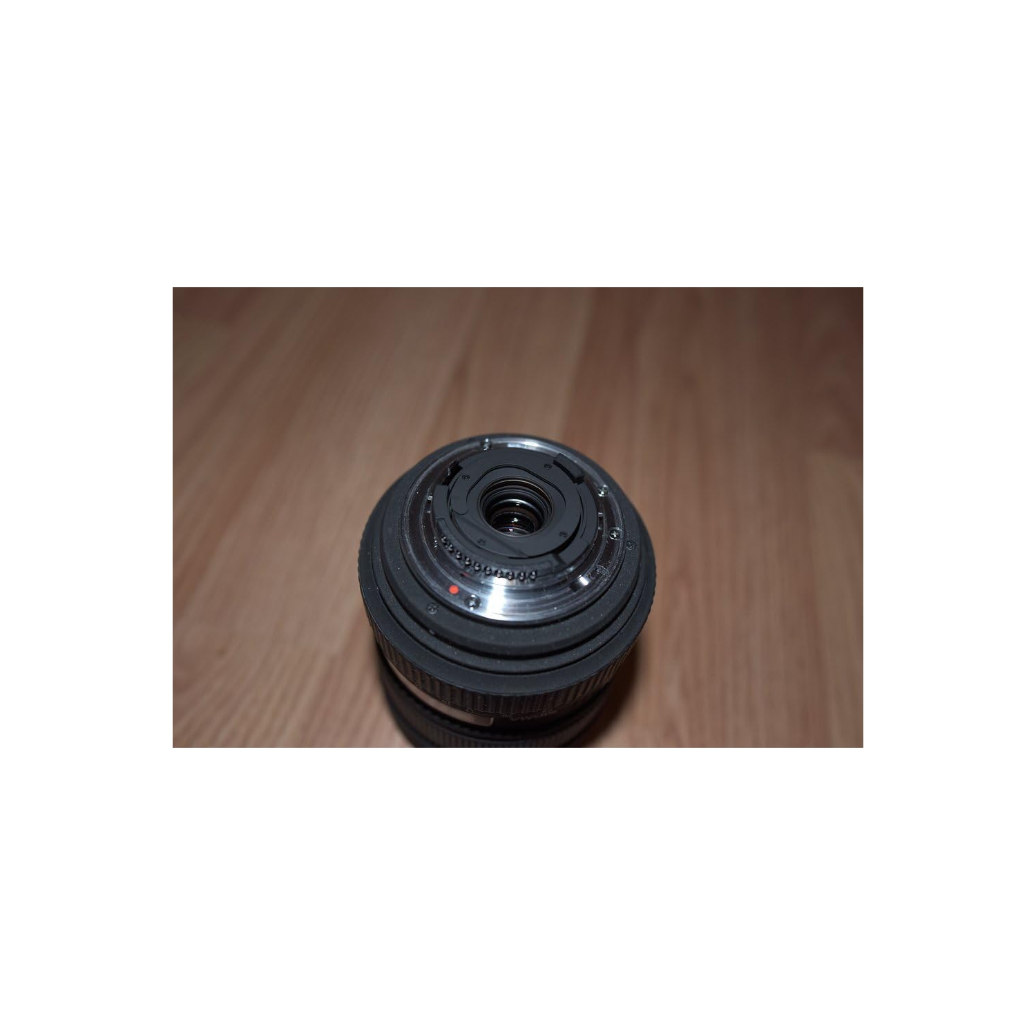 Objectif DG HSM 12-24&nbsp;mm f/4 de Sigma pour Nikon F + trousse de nettoyage et ensemble de protection