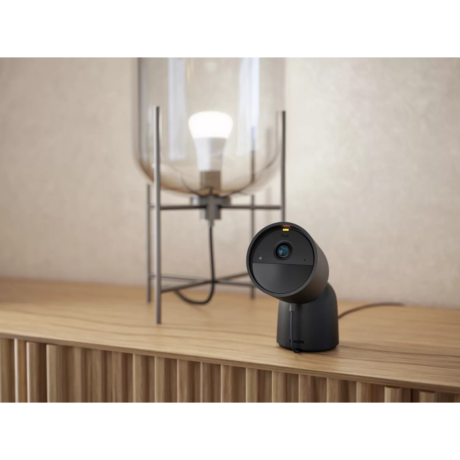 Philips Hue Secure Camera Wired Desktop BK NAM