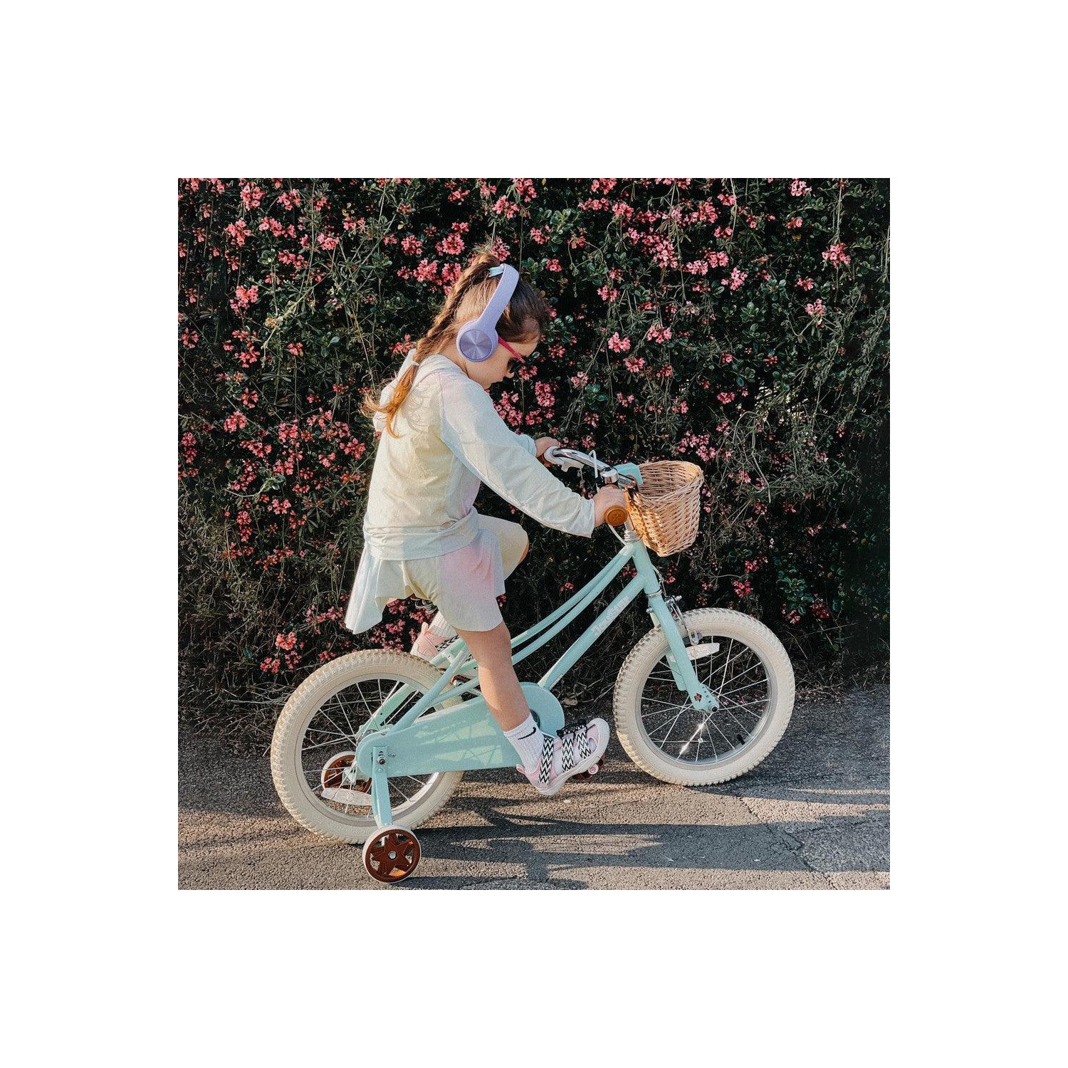 JOYSTAR Fantasy 14&nbsp;po pour enfants 3-5, comprend des roues d'entraînement, un panier, un fini vert élégant