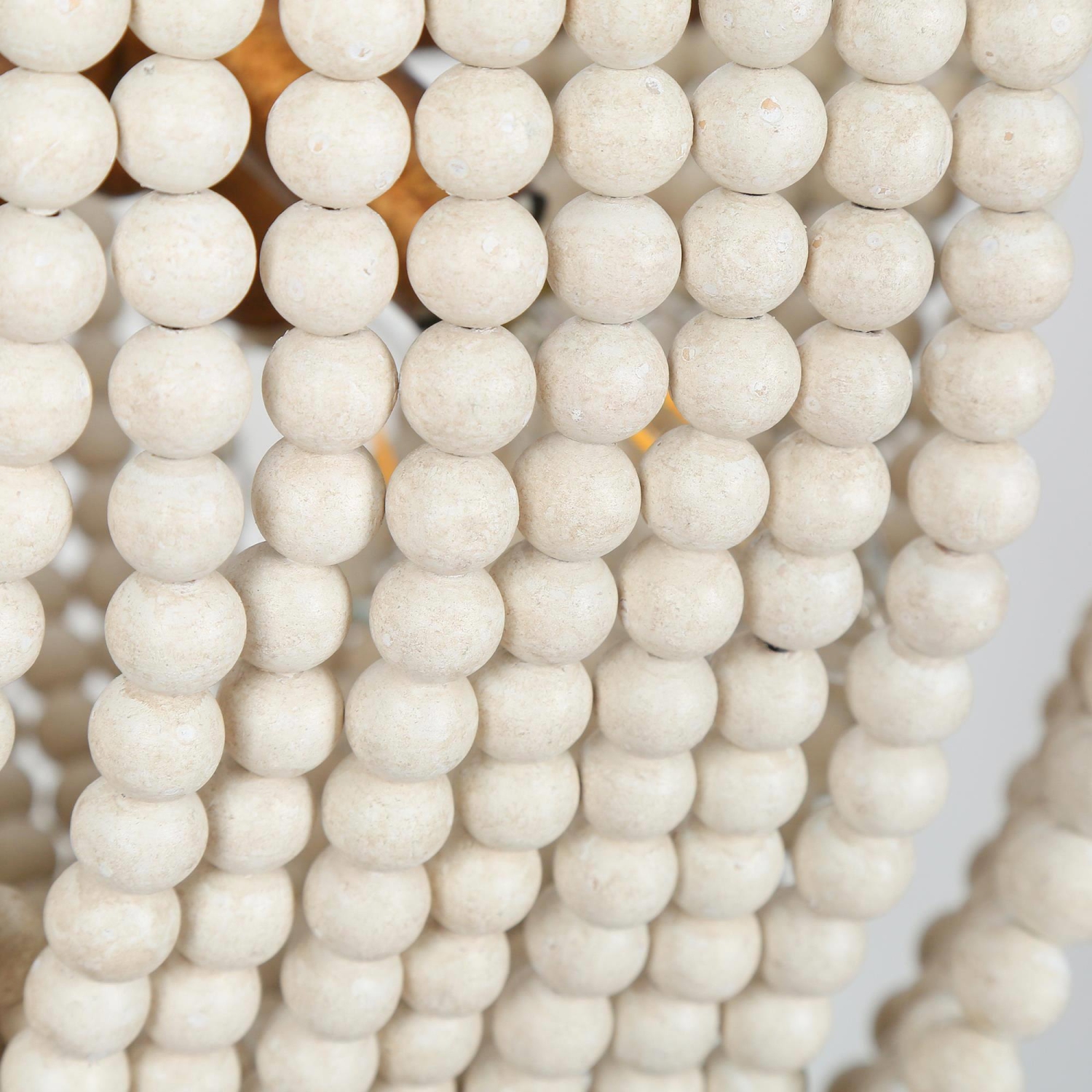 Chandelier blanc cassé à 4 lumières en perles pour salle à manger CHnadelier avec perles en bois