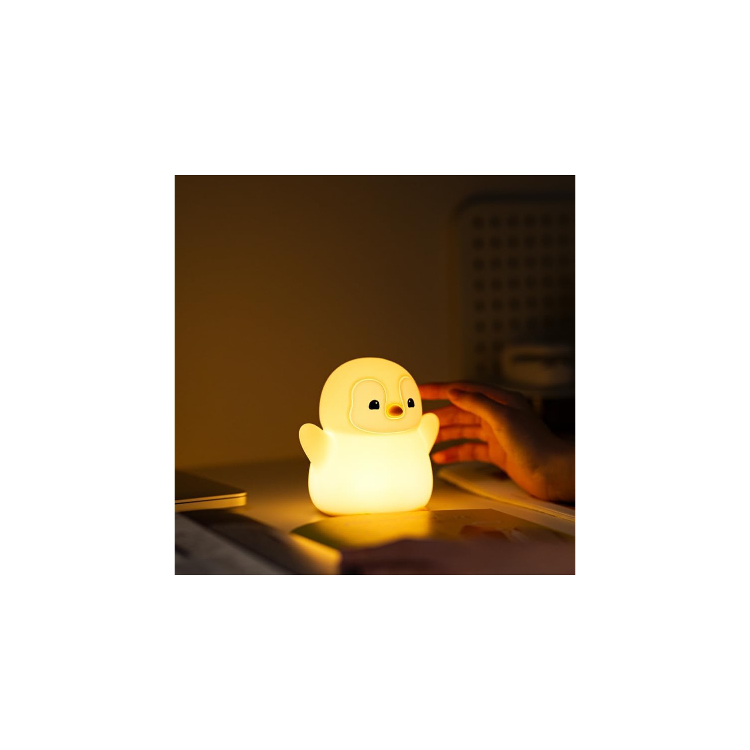 Happy Penguin Night Light, LED Squishy Novelty Animal Lamp, Food Grade Silicone, 2 Level Dimmable, Nursery Night Light for Desk Decor