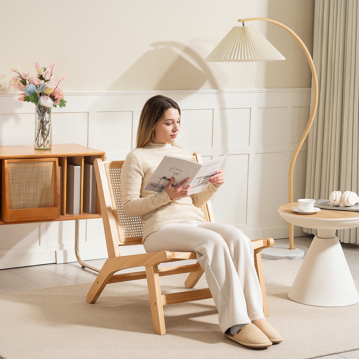 HOMCOM Rattan Accent Chair, Mid-Century Modern Chair with Rubber Wood Frame, for Bedroom Living Room, Natural