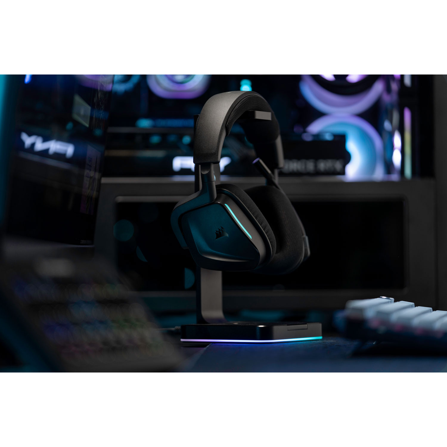 Corsair Void V2 Wireless Gaming Headset with Microphone - Black