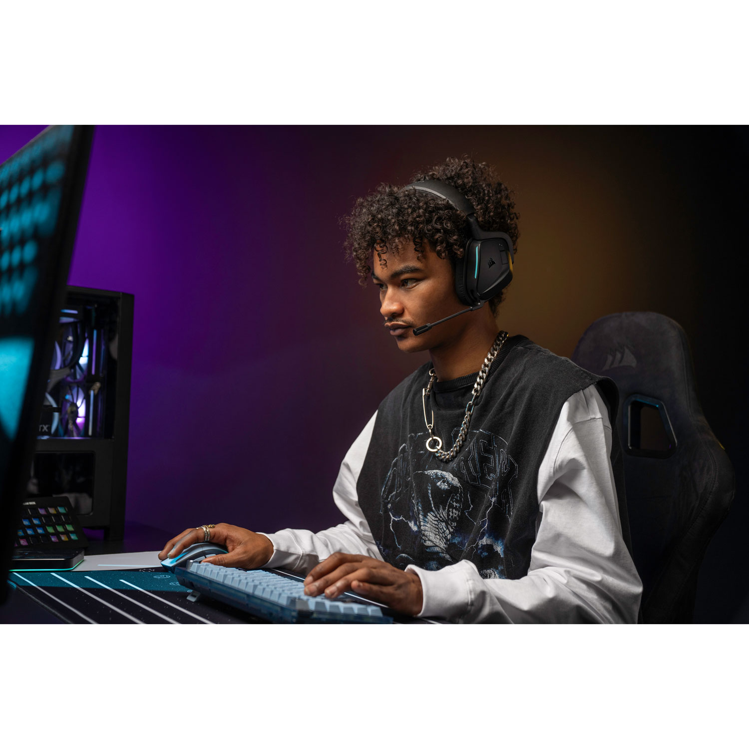 Corsair Void V2 Wireless Gaming Headset with Microphone - Black