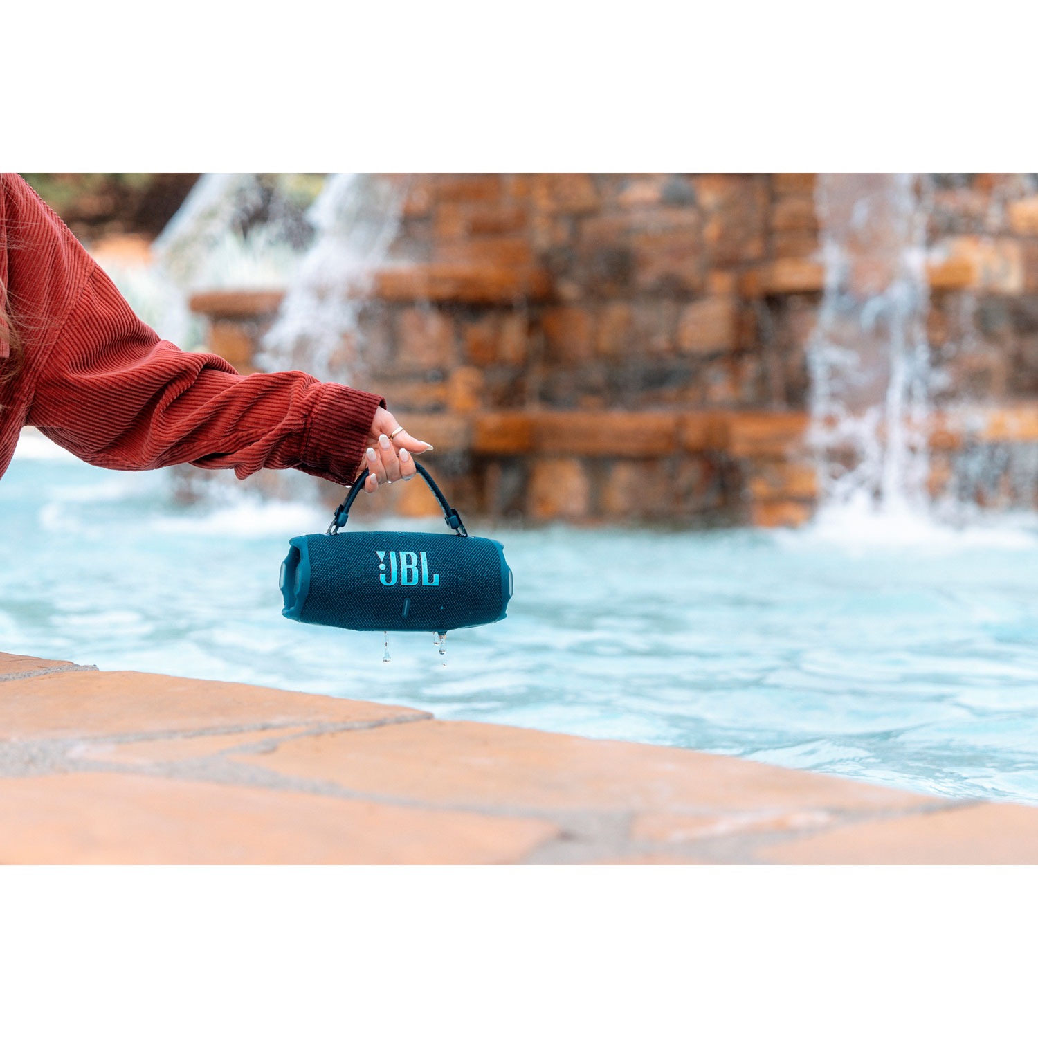 JBL Charge 6 Waterproof Bluetooth Wireless Speaker - Blue