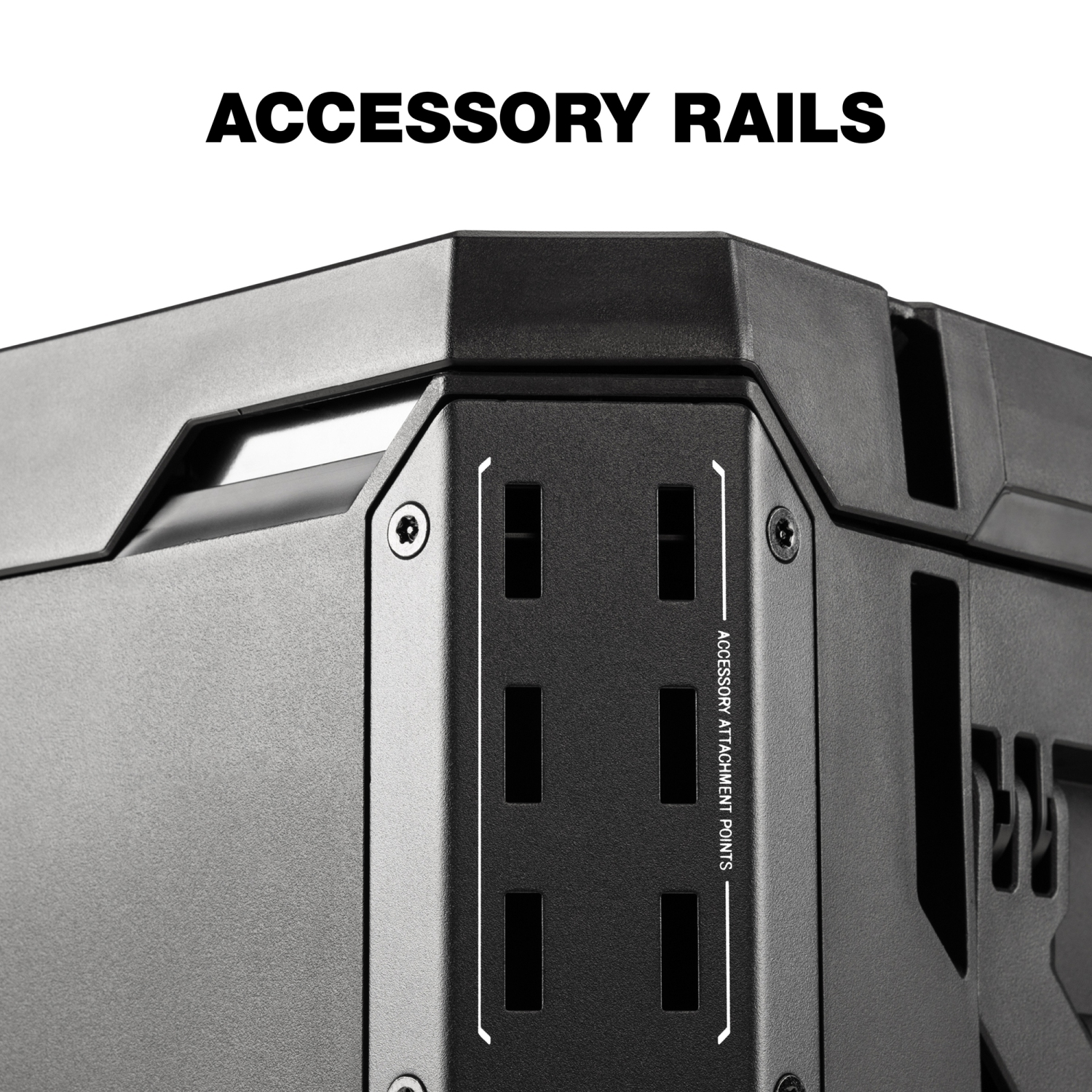 Panier à outils StackTech XL de ToughBuilt avec verrou et plateau amovible, noir