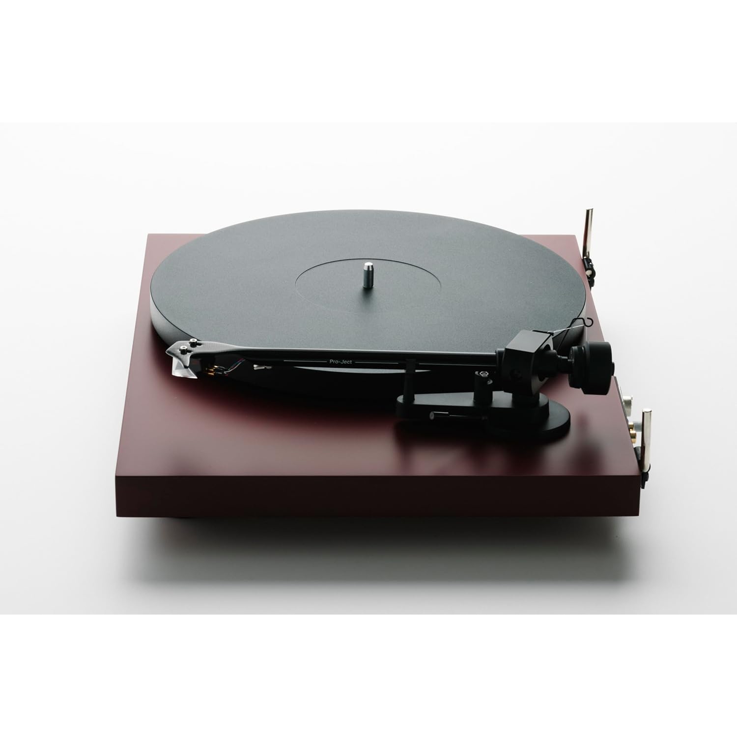 Tourne-disque EVO 2 Pro-ject Debut avec bras en fibre de carbone