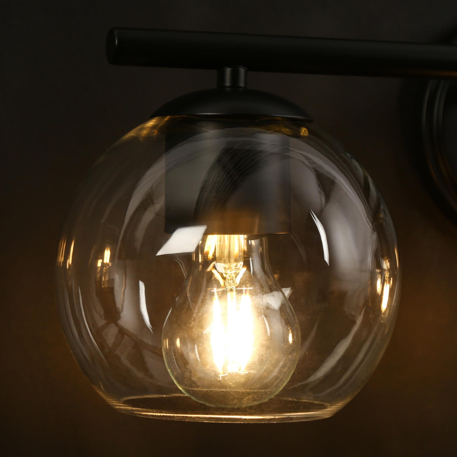 Applique de salle de bain industrielle noire, 21.5&nbsp;po Applique murale moderne en forme de globe à 3 ampoules avec abat-jour en verre transparent