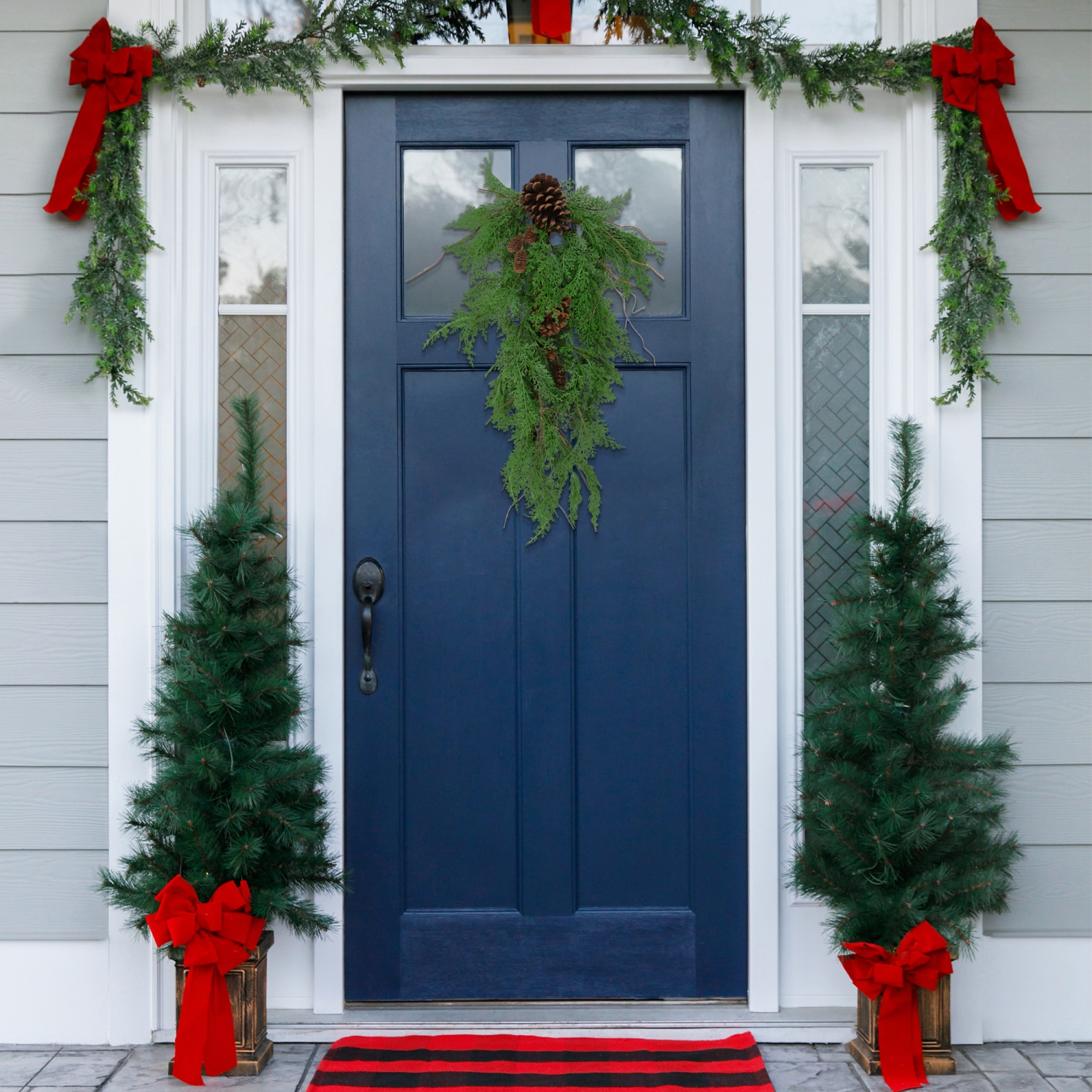Pine Cone and Cedar Artificial Christmas Teardrop Swag - 26" - Unlit