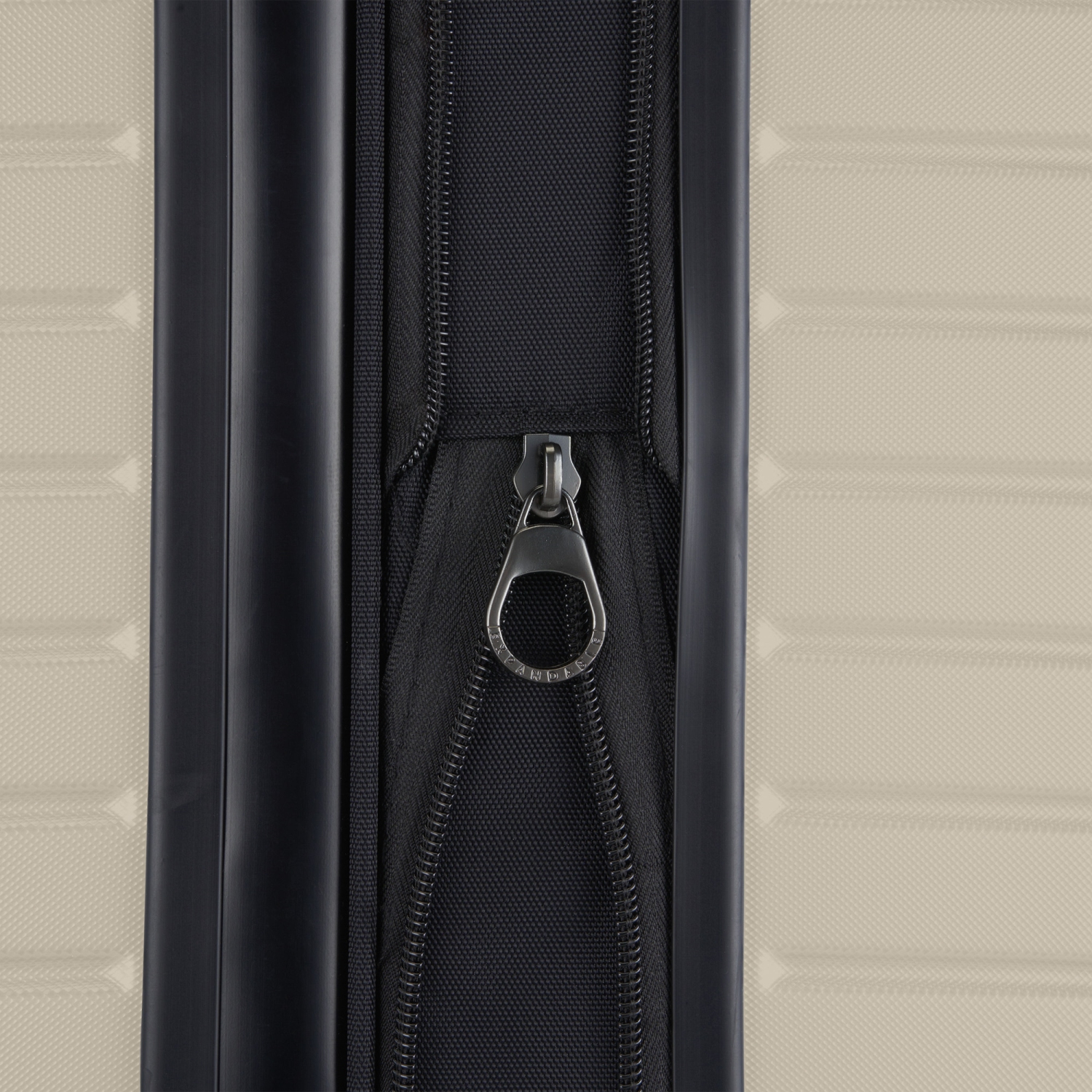 Ensemble de 3 valises rigides avec extension Oslo de Bugatti - Beige