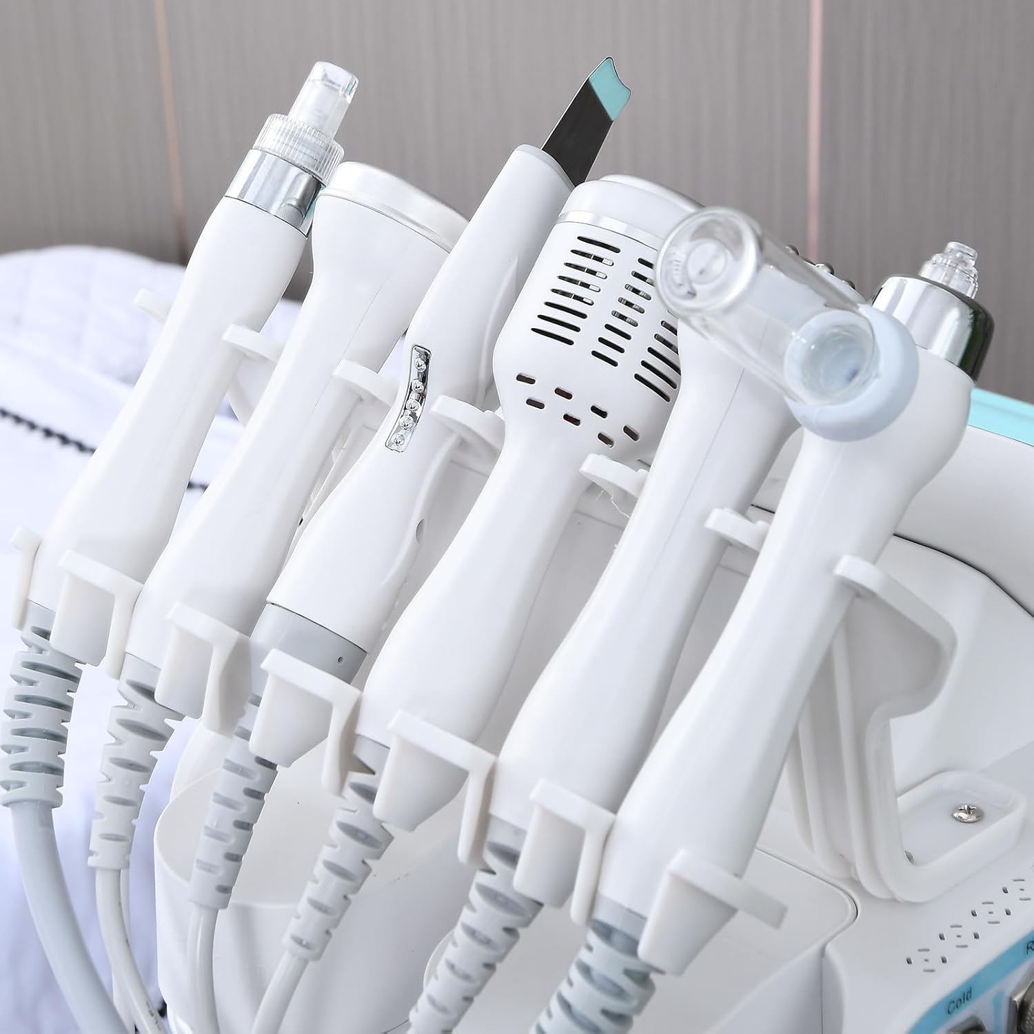 Hydrogen Oxygen 7 in 1 Facial Care Machine with Mask Multifunctional Face Skin Care Device for Beauty Salon