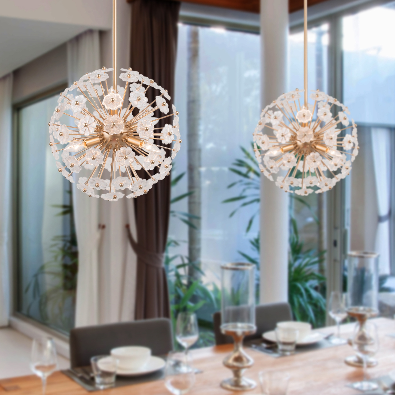 lustre à globe doré à 6 lumières avec fleurs en verre