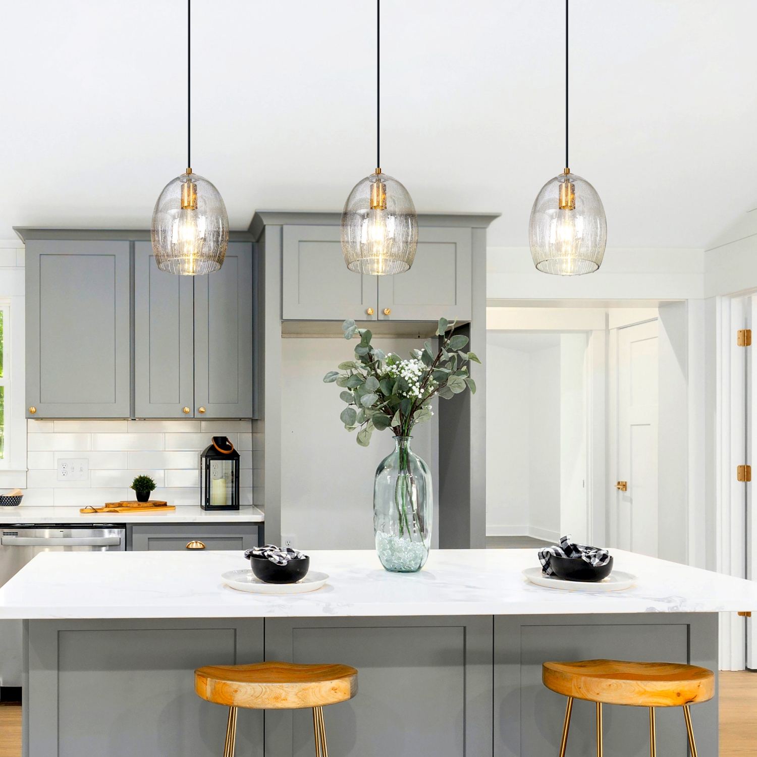 1-Light Brass Kitchen Island Pendant Light with Seeded Glass Shade