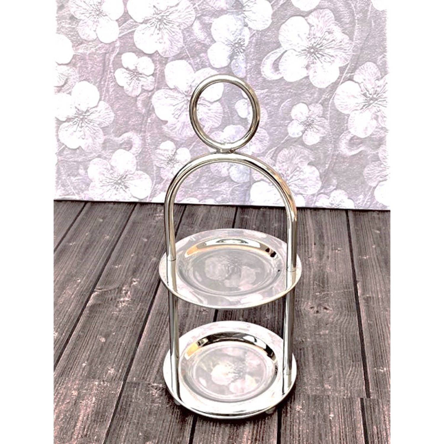 2 tier cake stand - round 7.5" dia, 13.5" H