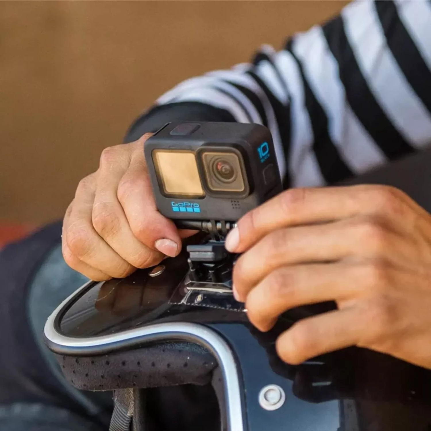 GoPro Flat + Curved Adhesive Mounts for All Cameras