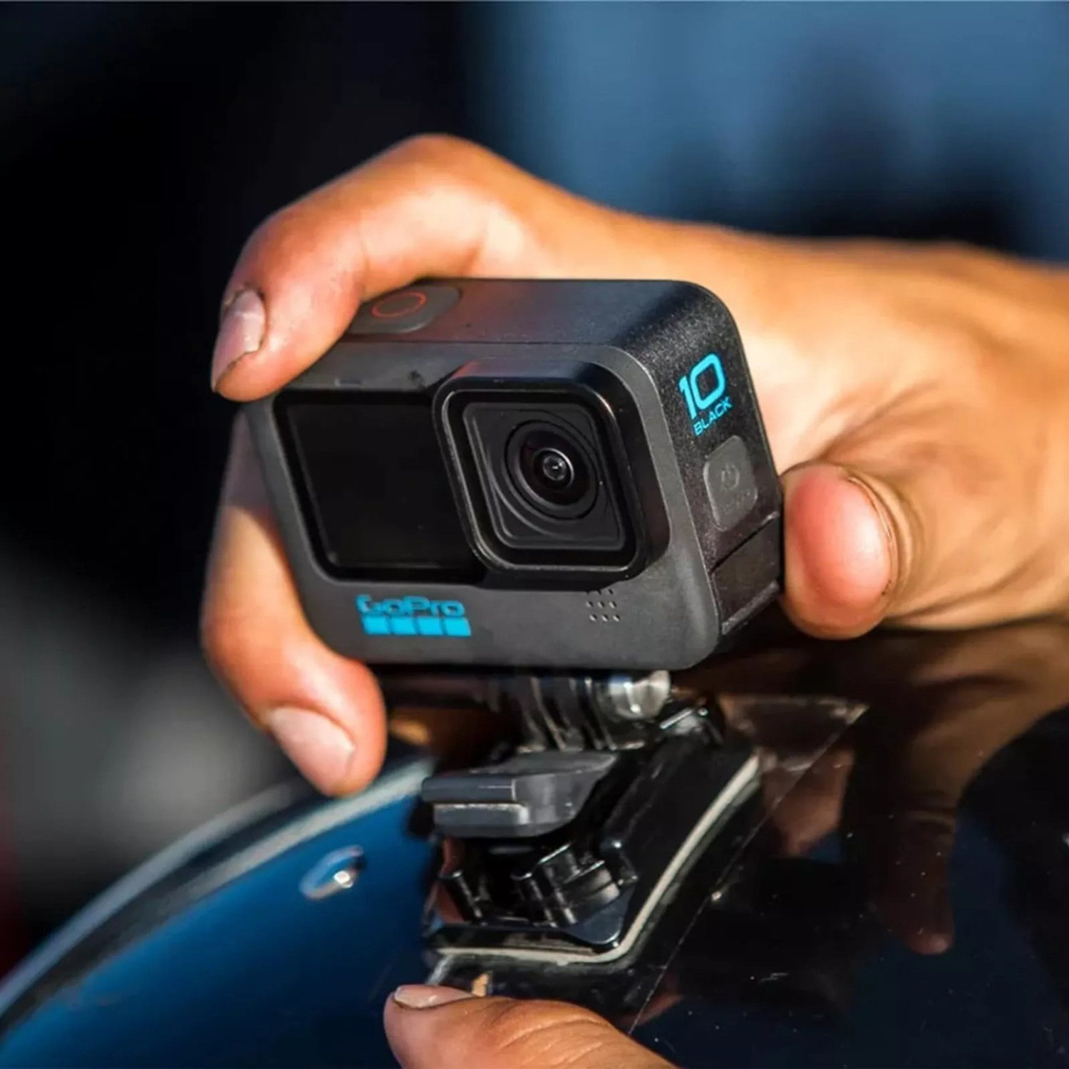 GoPro Flat + Curved Adhesive Mounts for All Cameras