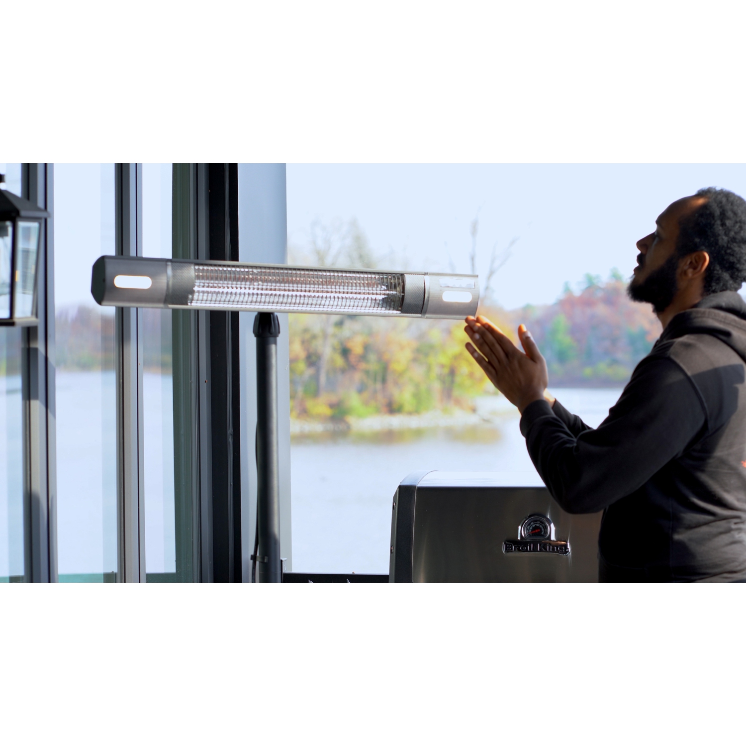 Chaufferette électrique infrarouge pour l'extérieur d'EnerG+ - Autonome avec LED et télécommande