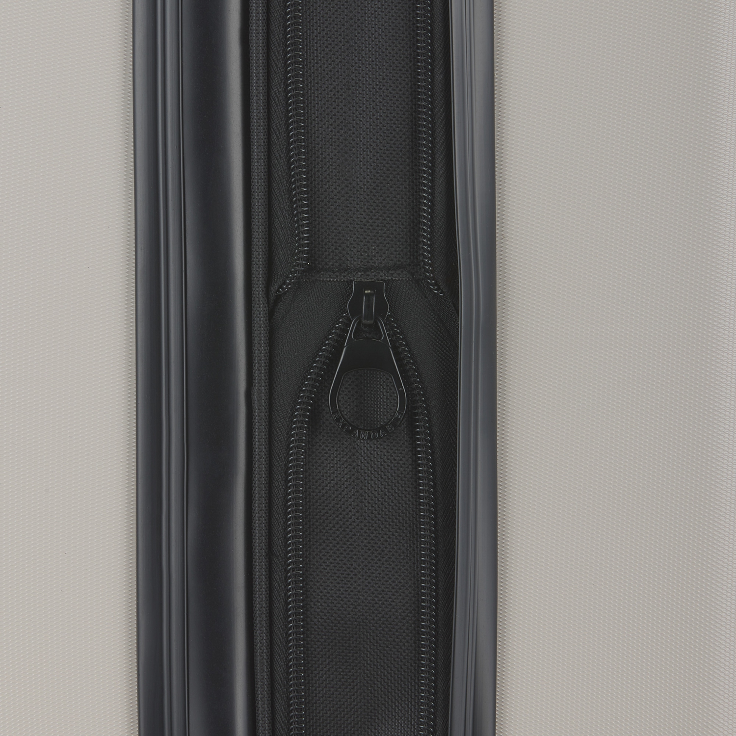 Bugatti - Tokyo Hardside Check-In Large Luggage with Expansion - Grey