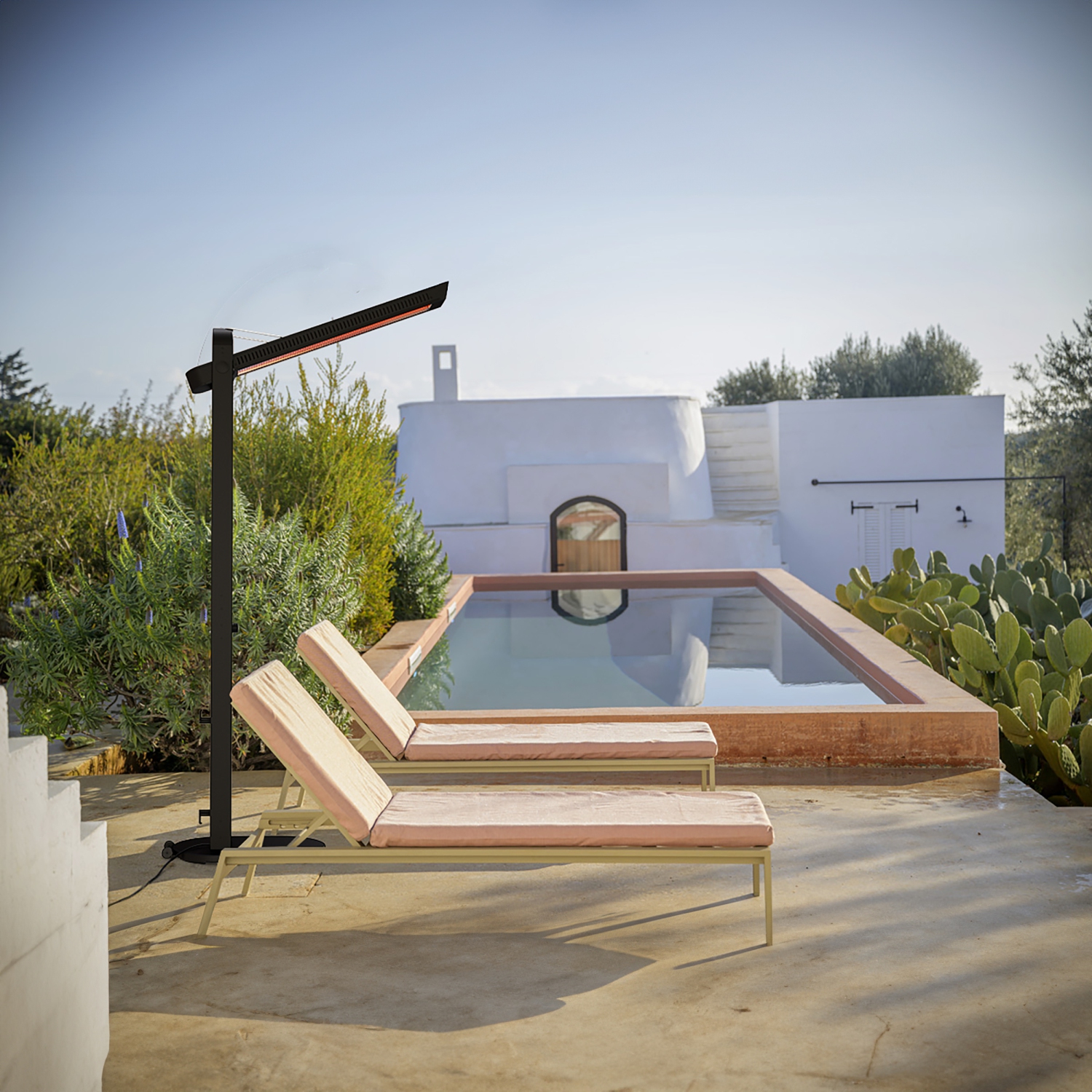 Radiateur vertical à angle réglable à infrarouges 1500 W de Deko Living avec tube en fibre de carbone