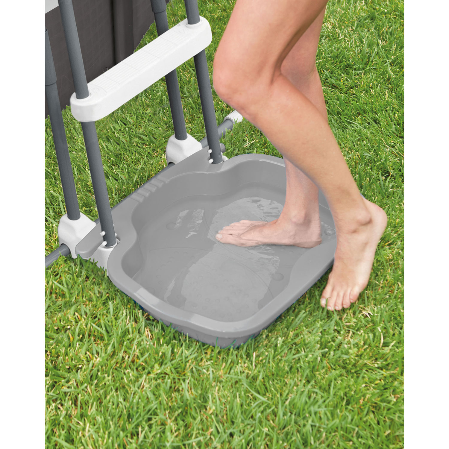 Bain de pied de piscine d'Intex
